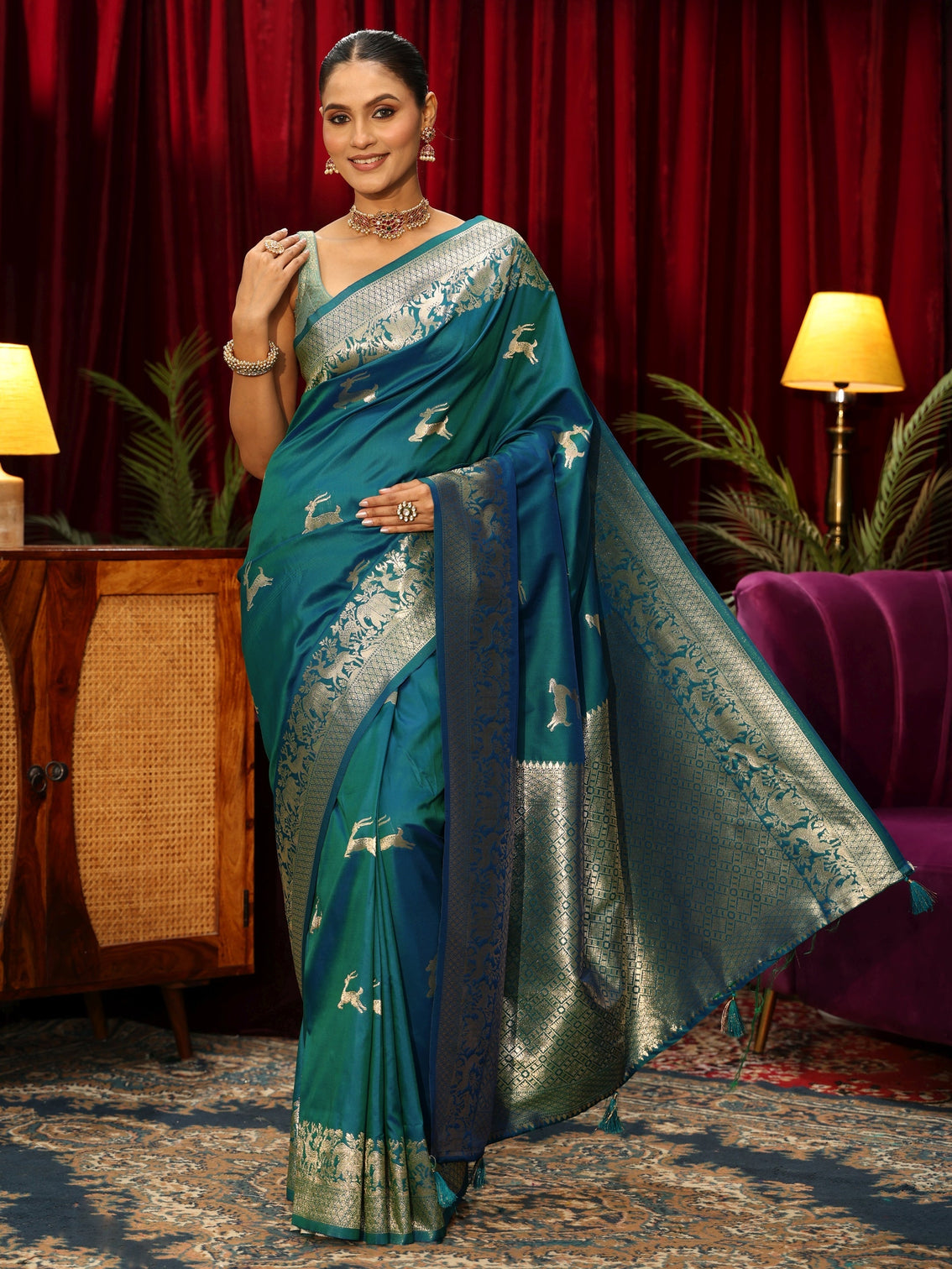 Mameraa Teal Green Deer Motif Kanjeevaram Silk Blend Saree