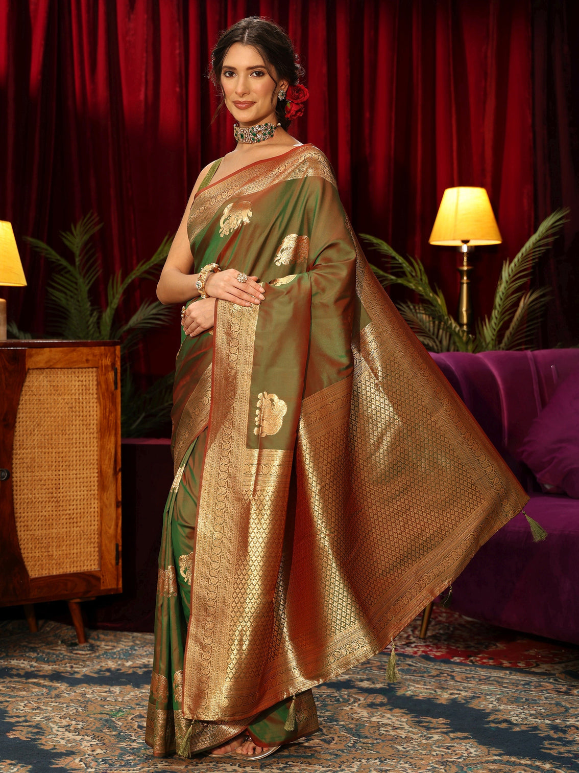 Mameraa Green Elephant Motif Kanjeevaram Silk Blend Saree