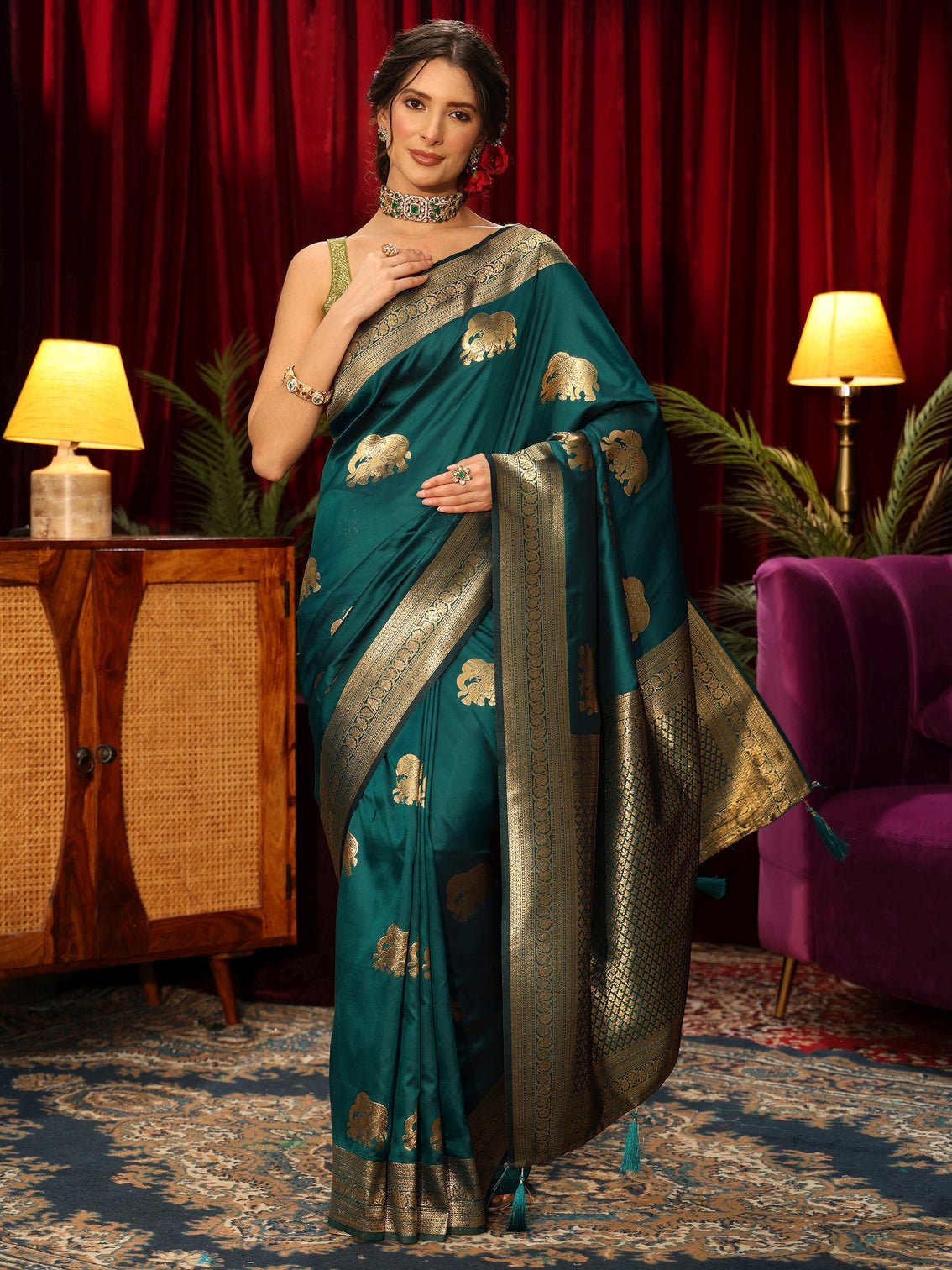 Mameraa Peacock Green Elephant Motif Kanjeevaram Silk Blend Saree