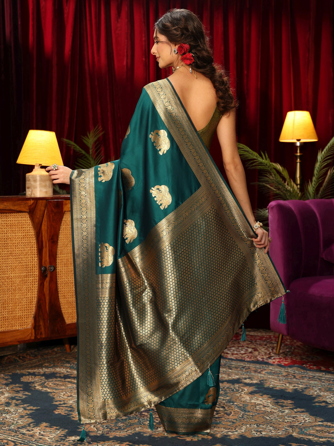 Mameraa Peacock Green Elephant Motif Kanjeevaram Silk Blend Saree