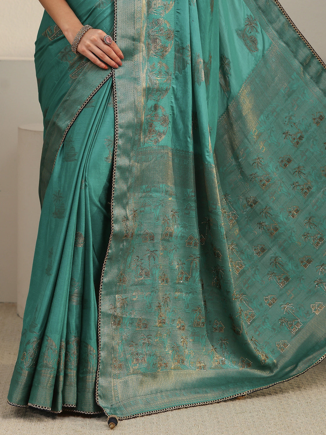 Mameraa Green Woven Design Chiffon Saree