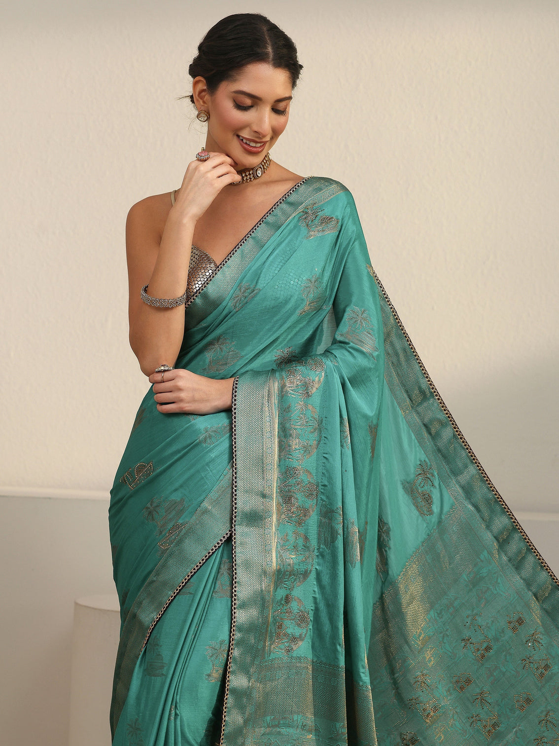 Mameraa Green Woven Design Chiffon Saree
