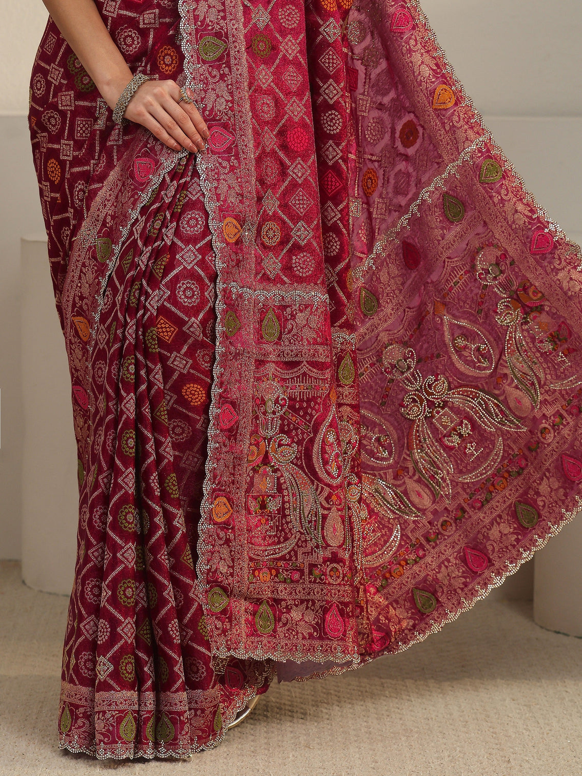 Mameraa Art Wine Bandhani Embellished Chiffon Saree