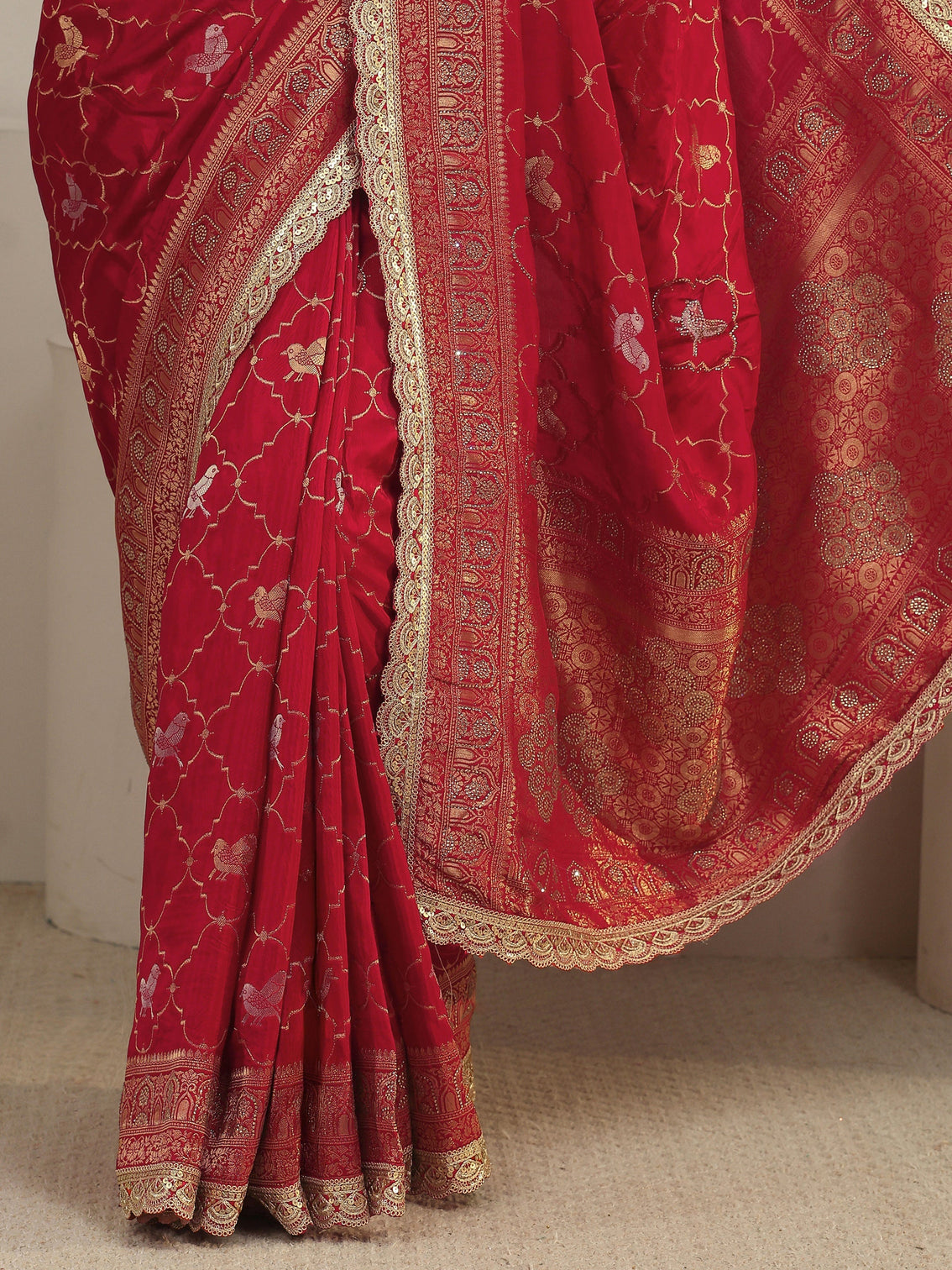 Mameraa Art Crimson Red Woven Design Silk Blend Saree