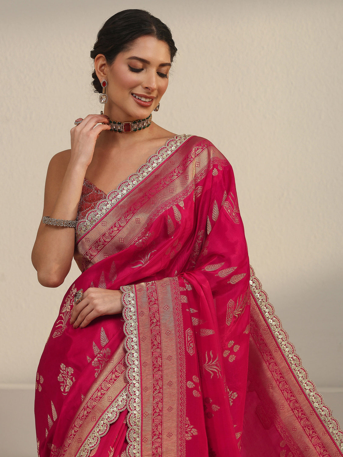 Mameraa Art Pink Flower Woven Design Satin Saree
