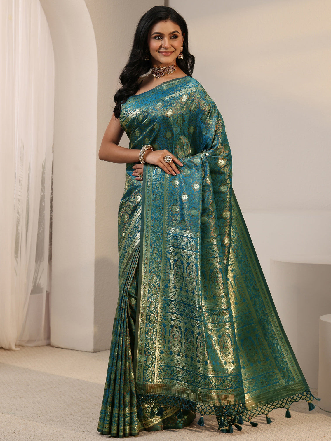 Mameraa Aqua Blue Banarasi Silk Blend Saree