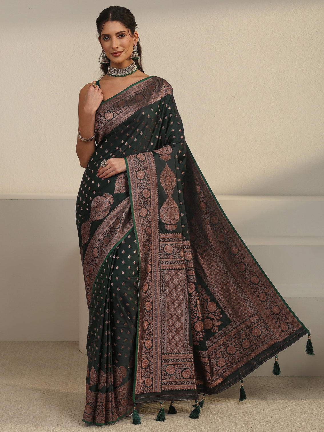 Mameraa Jungle Green Banarasi Satin Saree