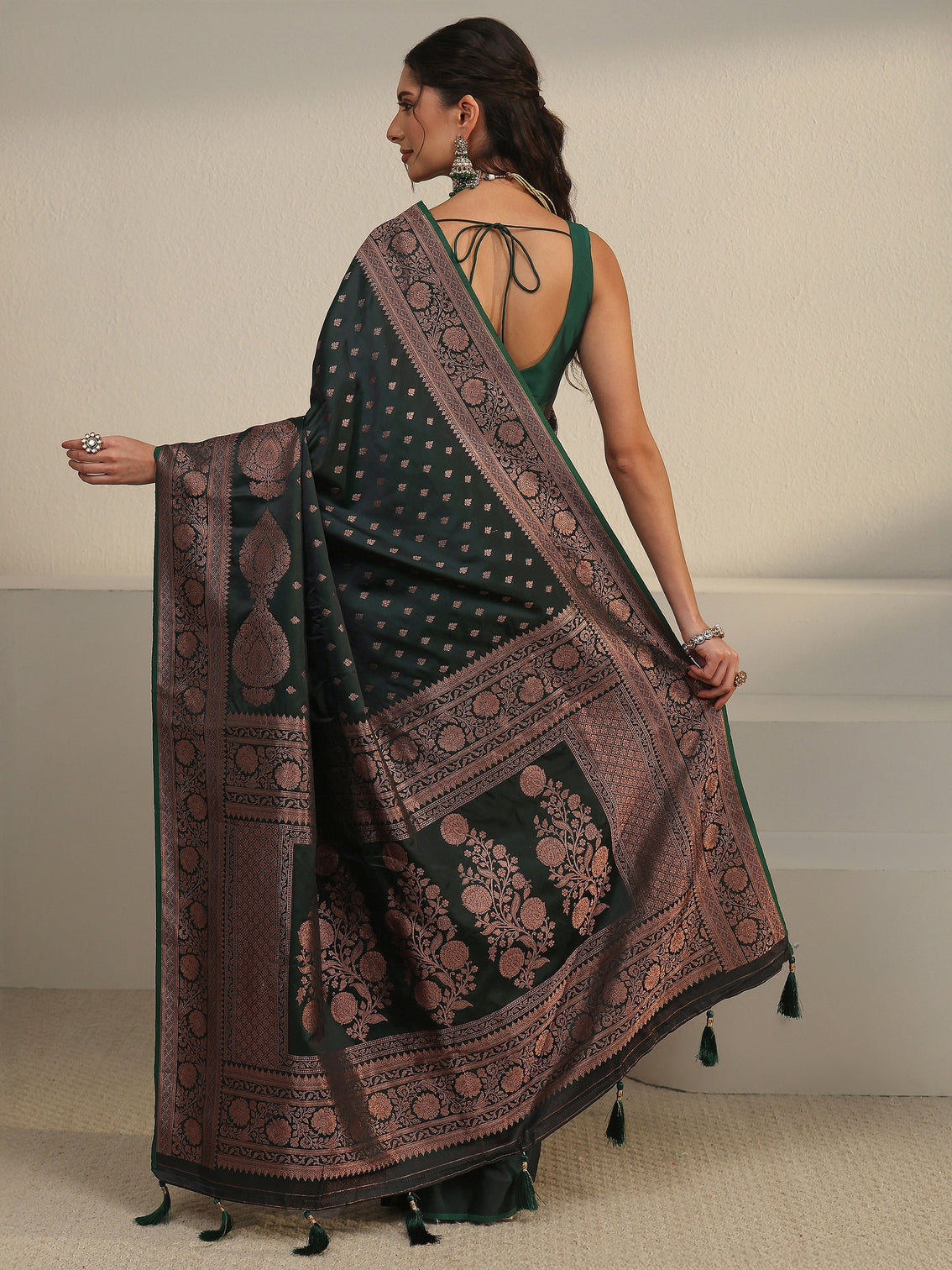 Mameraa Jungle Green Banarasi Satin Saree