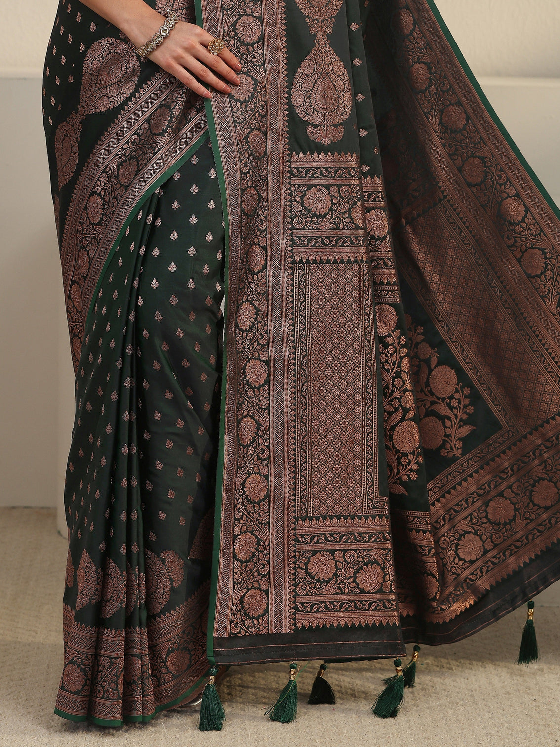 Mameraa Jungle Green Banarasi Satin Saree