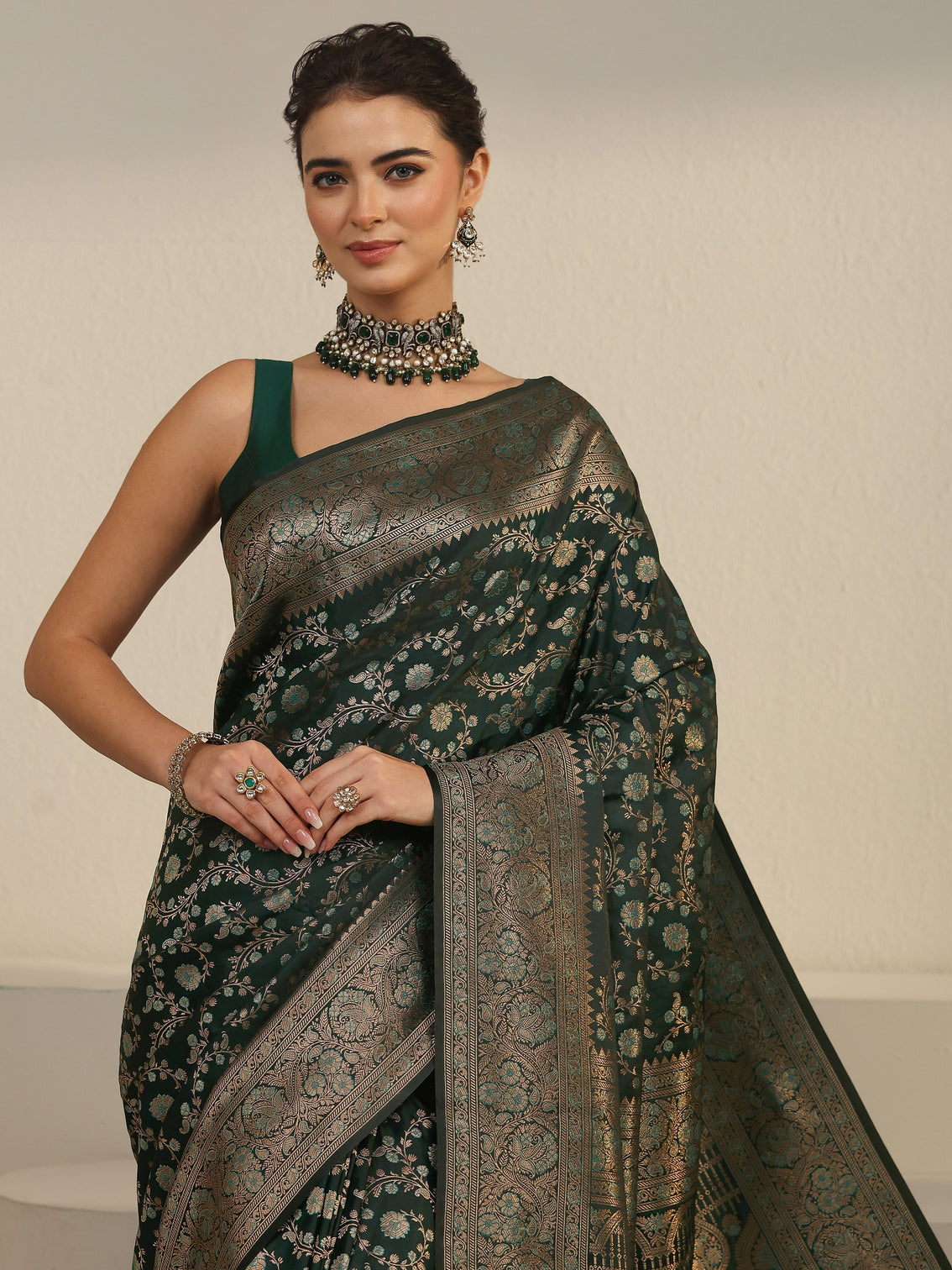 Mameraa Teal Green Floral Banarasi Silk Blend Saree