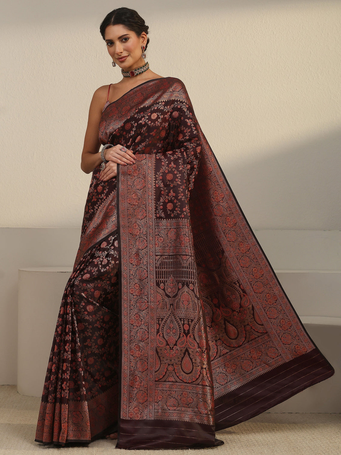 Mameraa Maroon Floral Banarasi Silk Blend Saree
