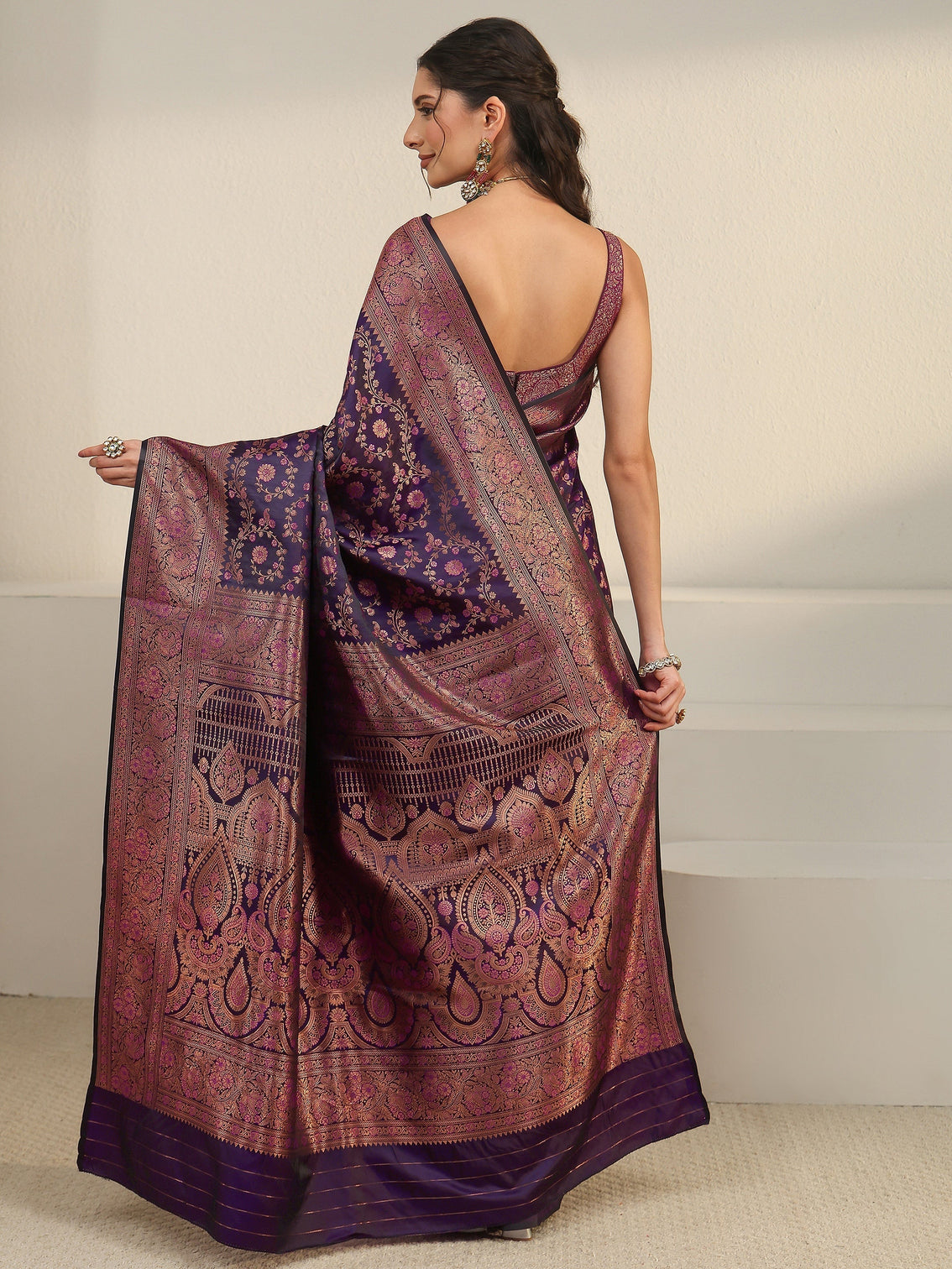 Mameraa Purple Floral Woven Design Silk Blend Banarasi Saree