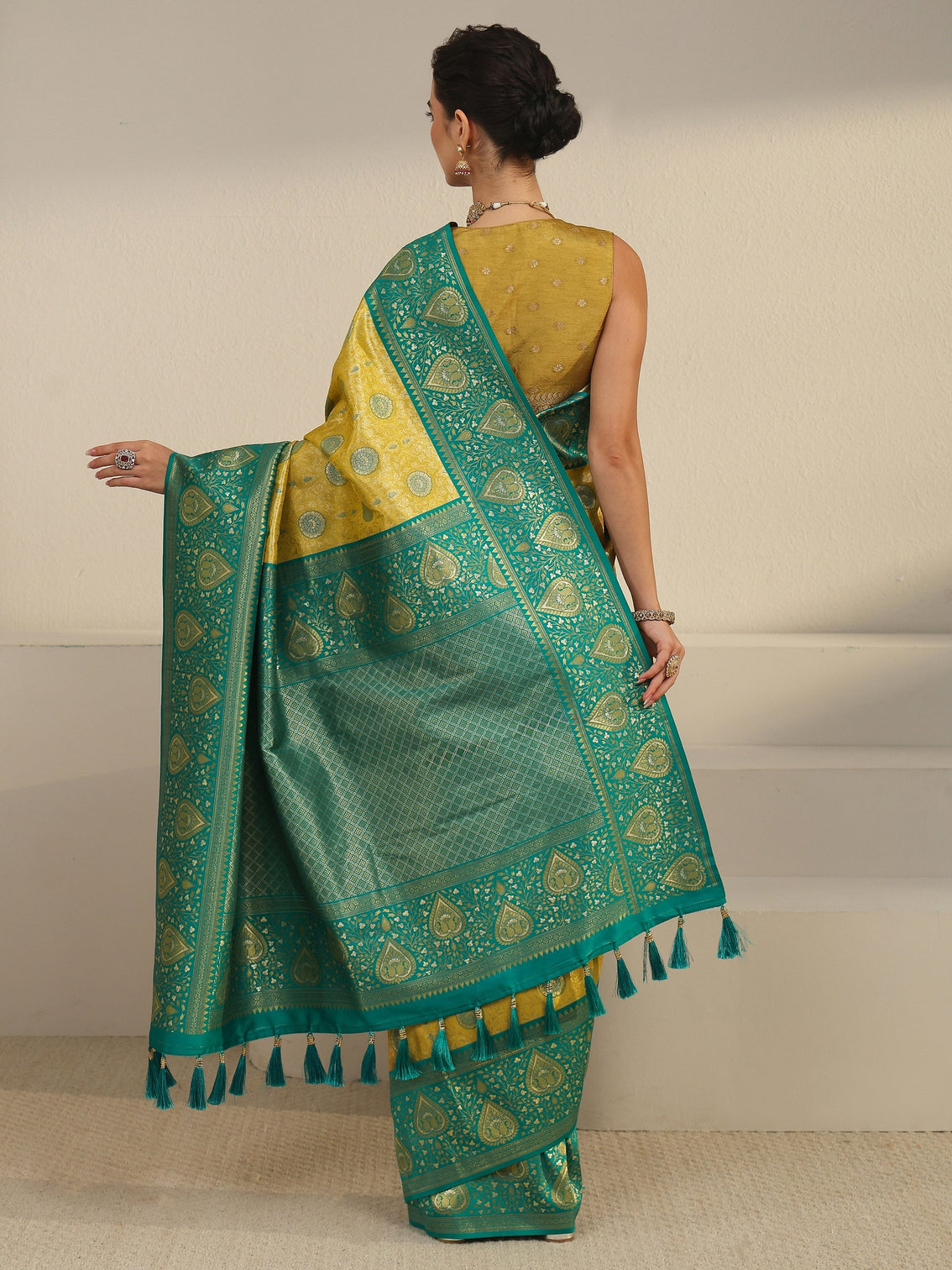 Mameraa Mustard Leaf Woven Design Brocade Saree