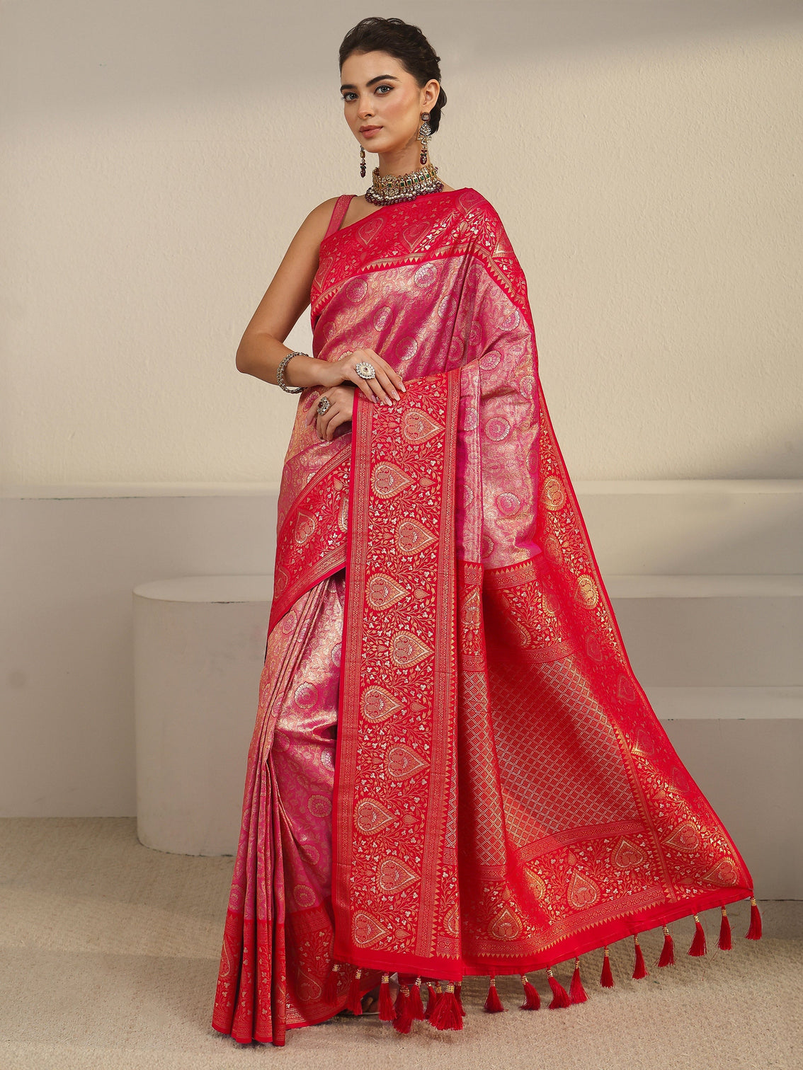 Mameraa Pink Leaf Woven Design Brocade Saree