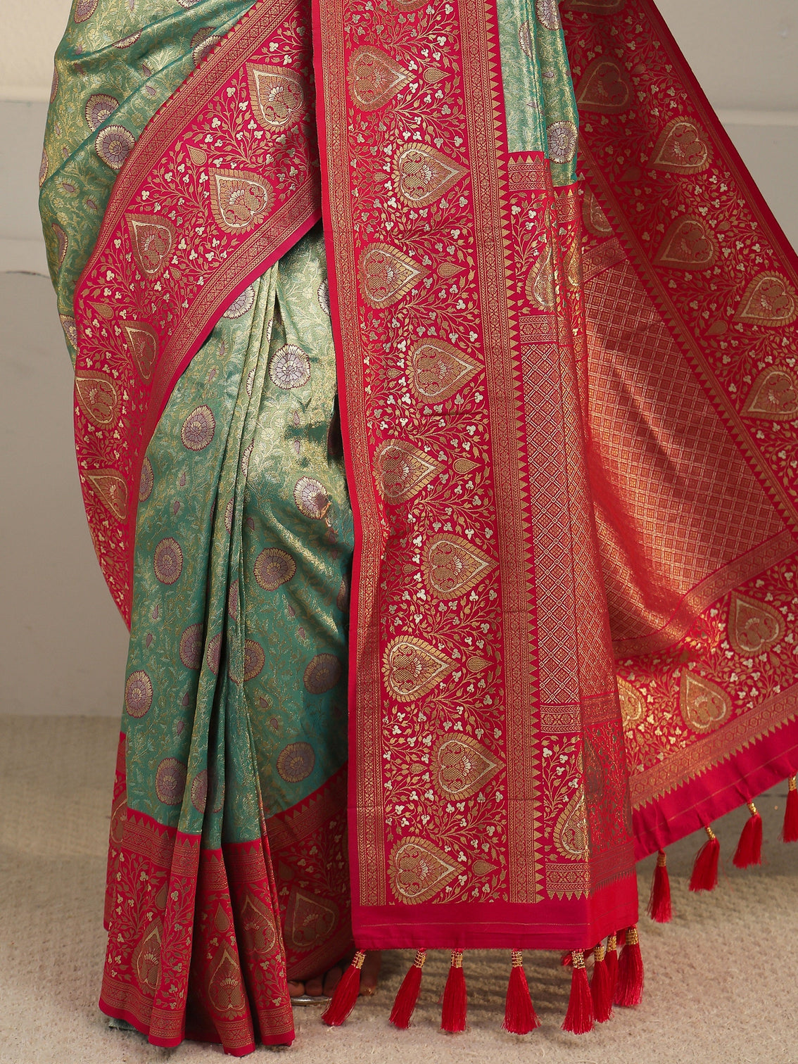 Mameraa Green and Red Leaf Woven Design Brocade Saree