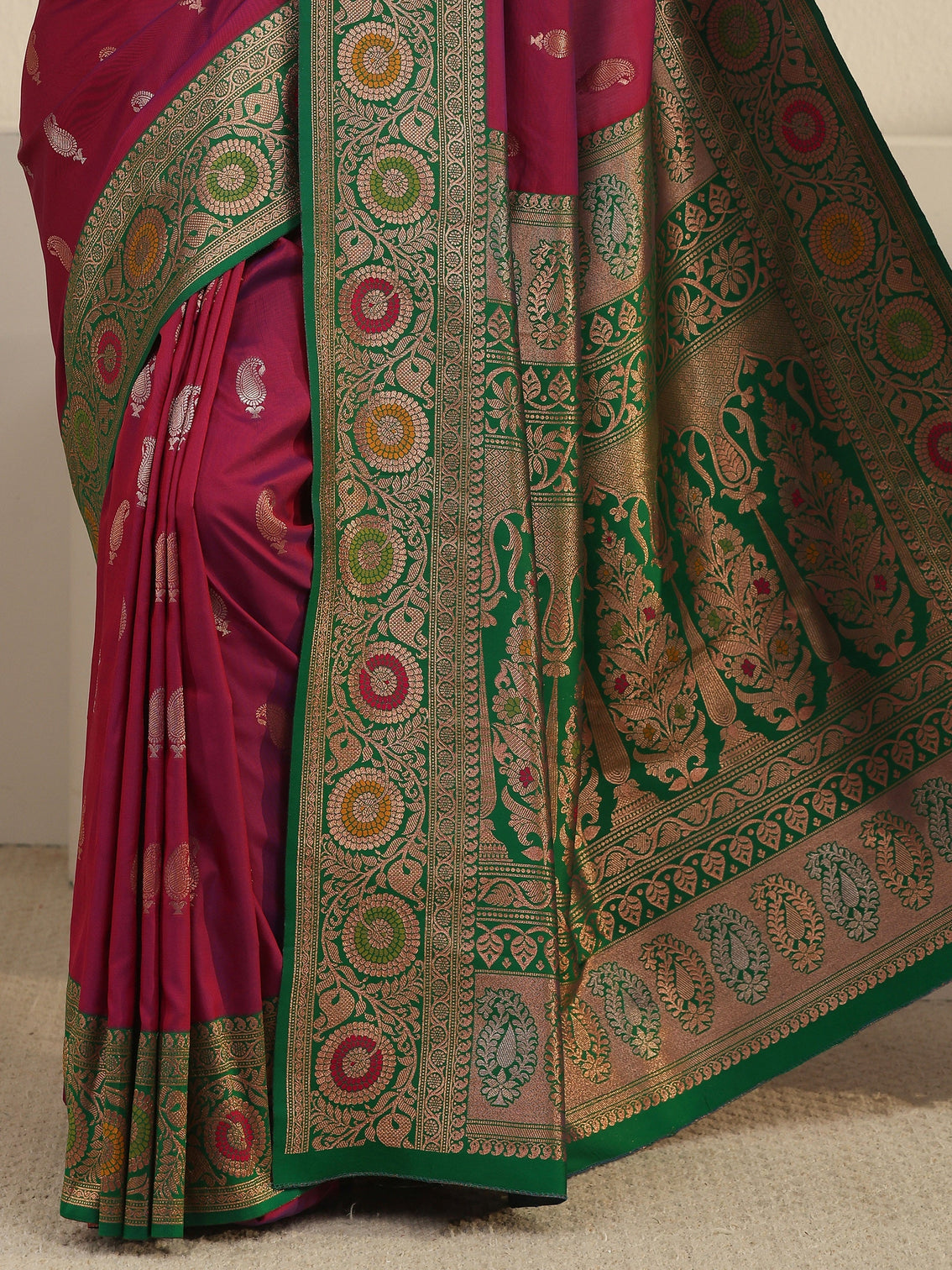 Mameraa Magenta Pink Woven Design Silk Blend Saree