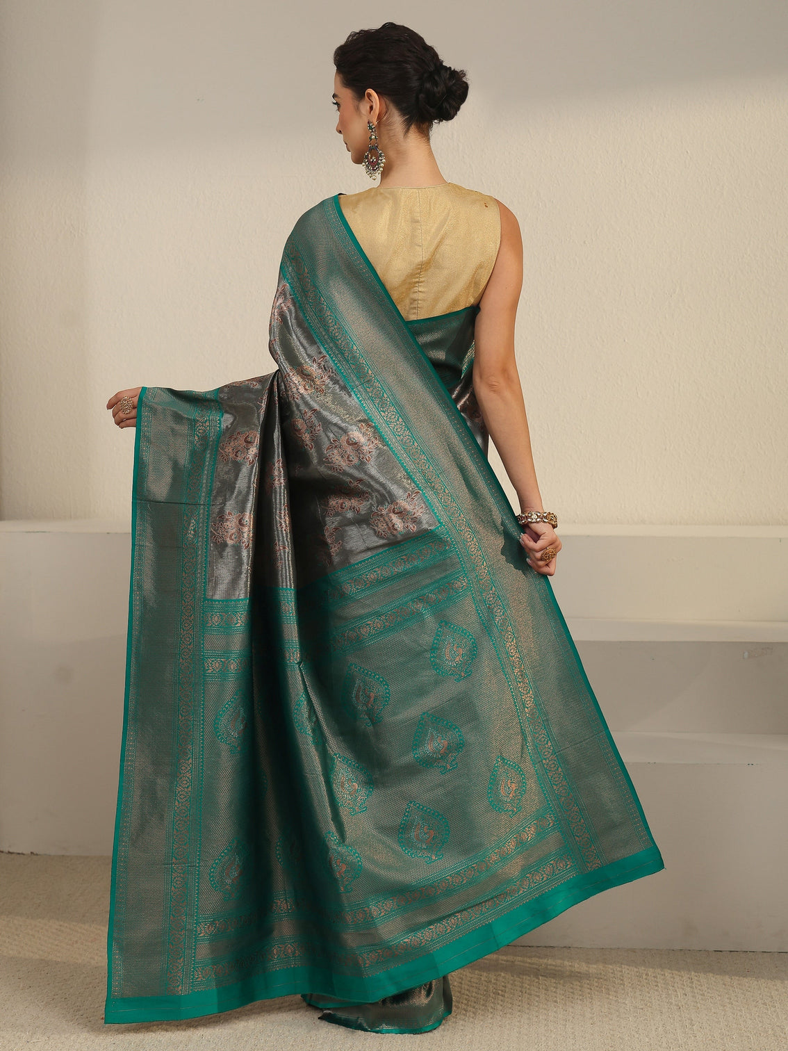 Mameraa Grey and Teal Green Floral Woven Design Silk Blend Saree