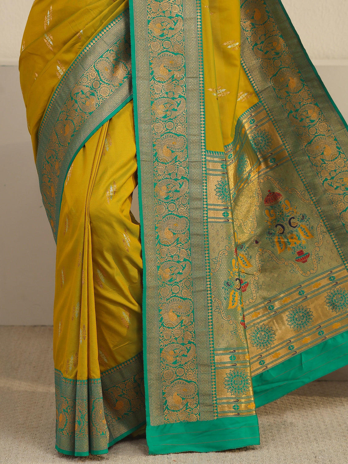 Mameraa Mustard and Green Silk Blend Paithani Saree