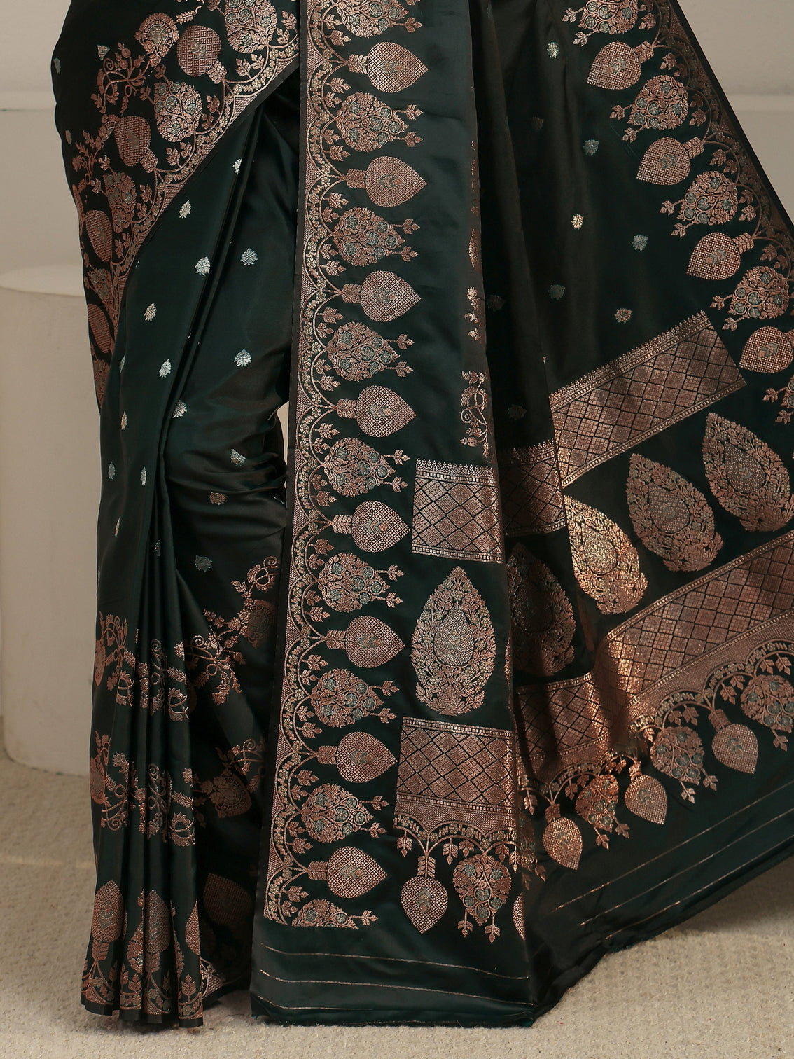 Mameraa Jungle Green Woven Design Banarasi Satin Saree
