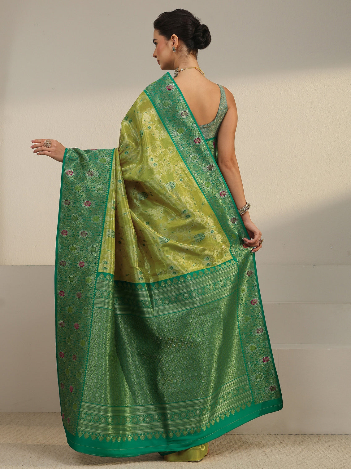 Mameraa Light Green and Dark Green Floral Woven Design Silk Blend Saree