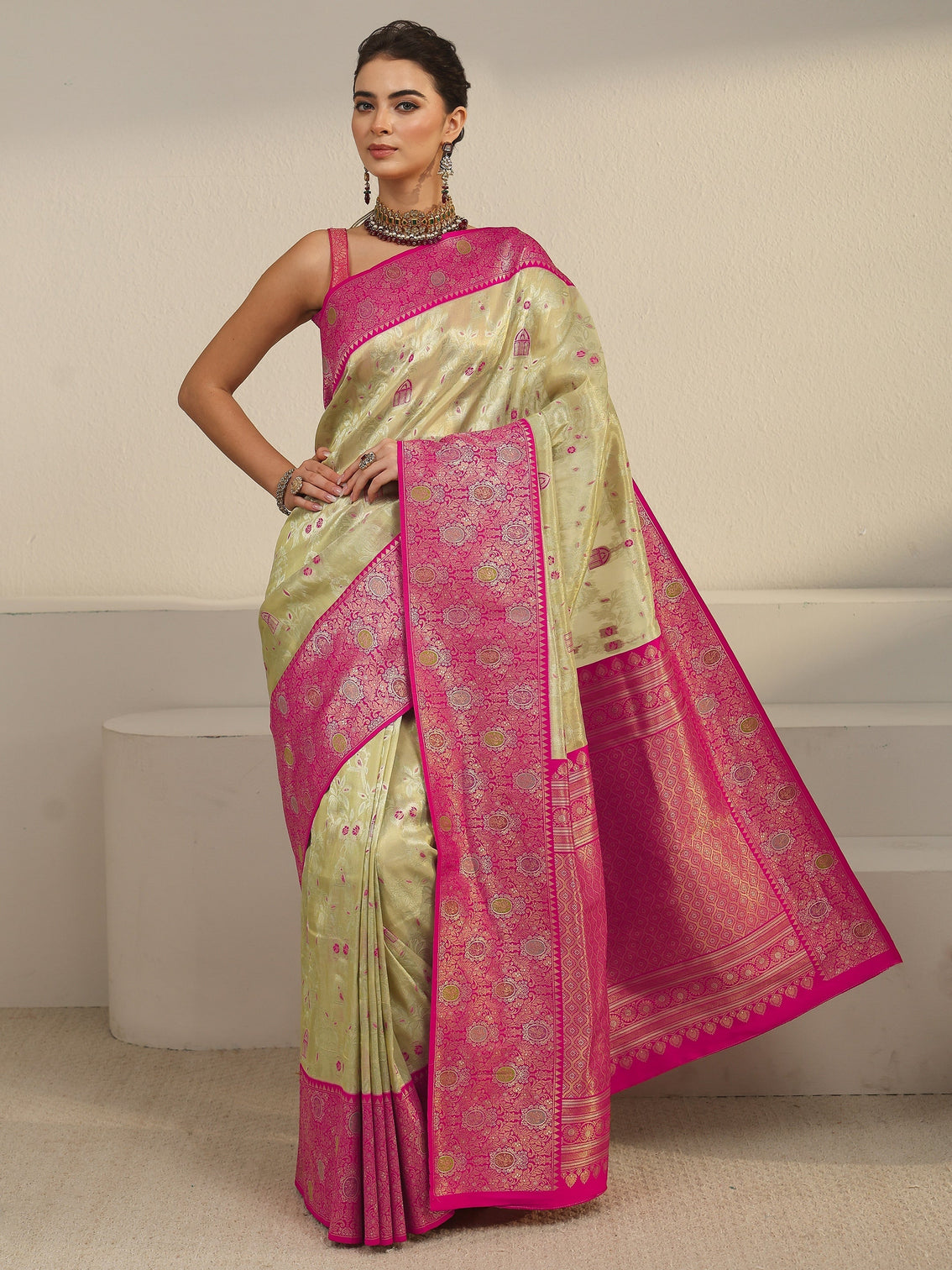 Mameraa Cream and Pink Floral Woven Design Silk Blend Saree