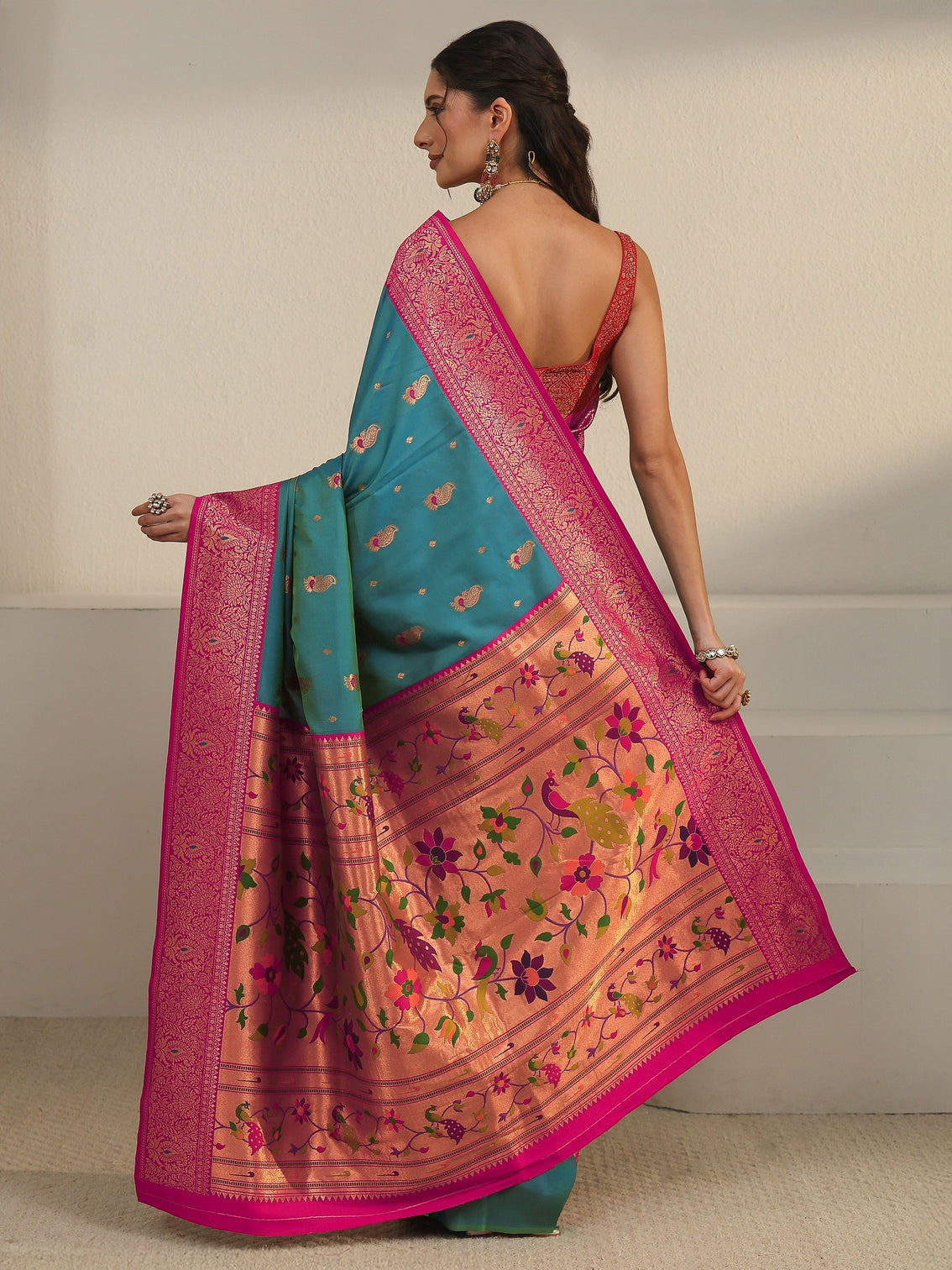 Mameraa Aqua Blue and Pink Silk Blend Paithani Saree