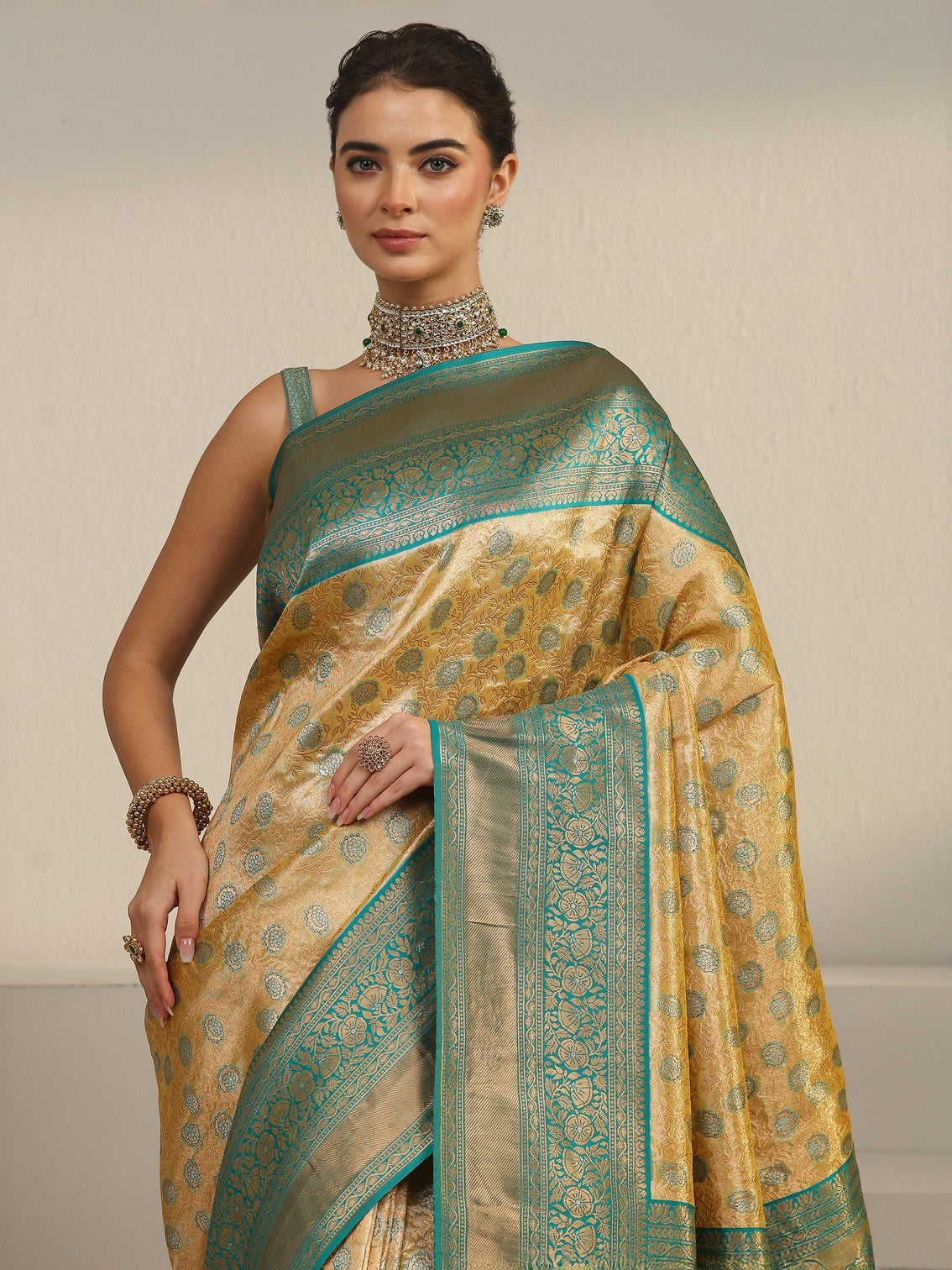 Mameraa Butter Yellow Floral Design Silk Blend Saree