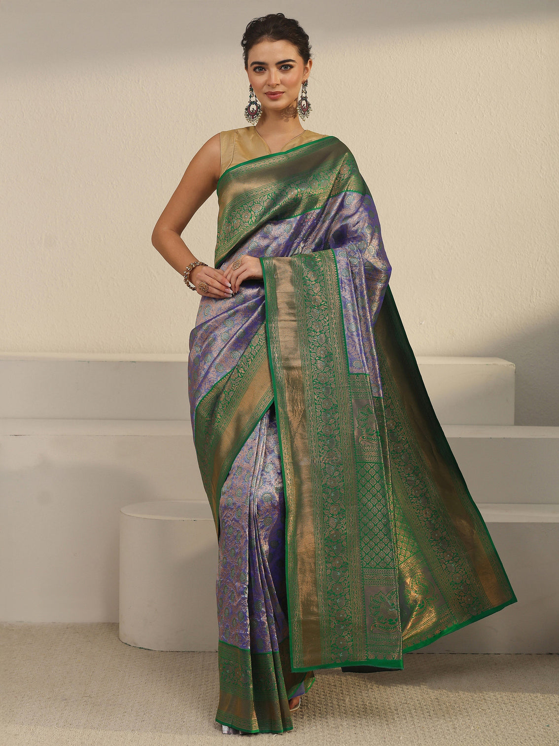 Mameraa Purple Floral Woven Design Banarasi Silk Blend Saree