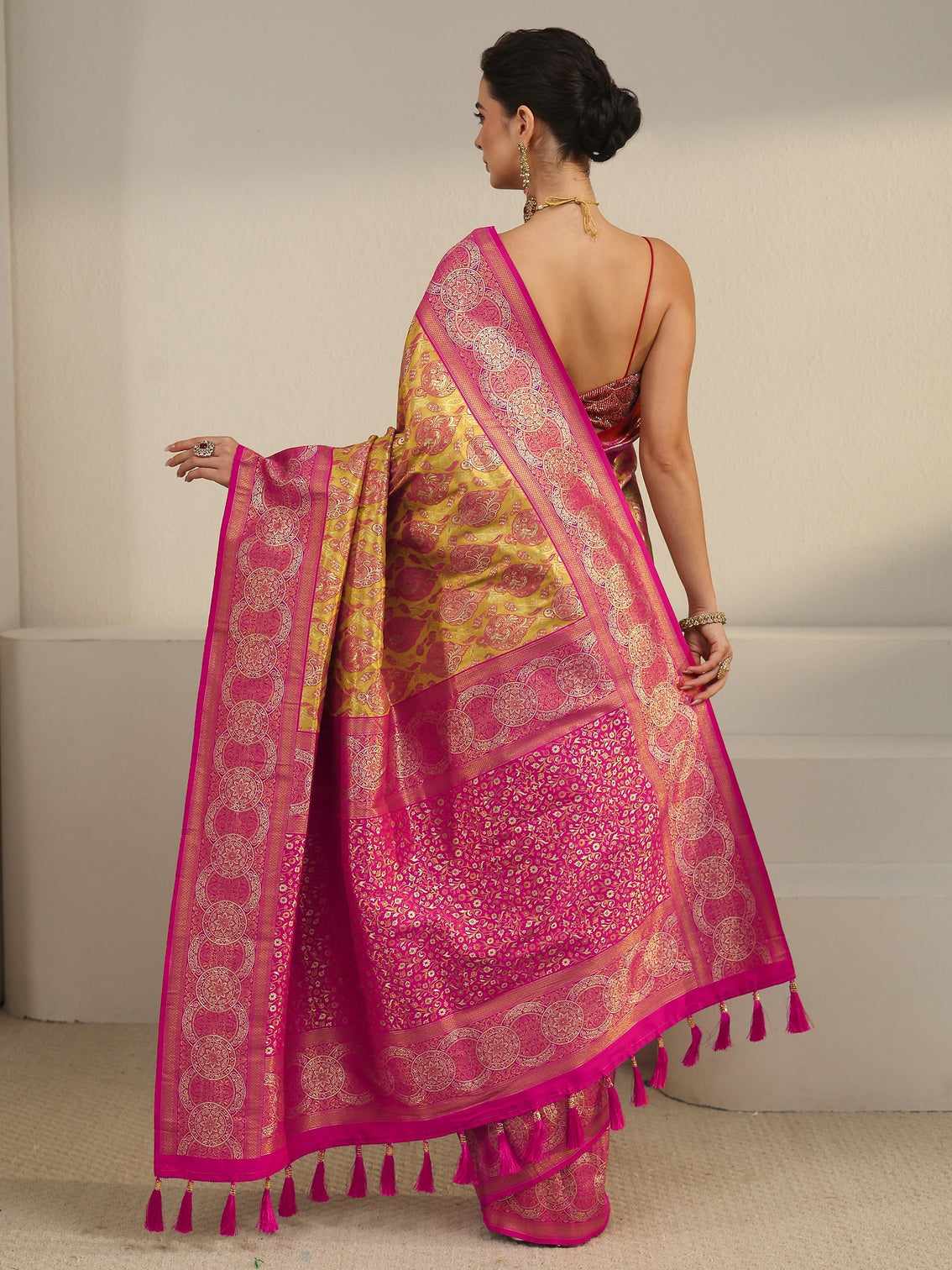 Mameraa Mustard and Pink Woven Design Silk Blend Saree