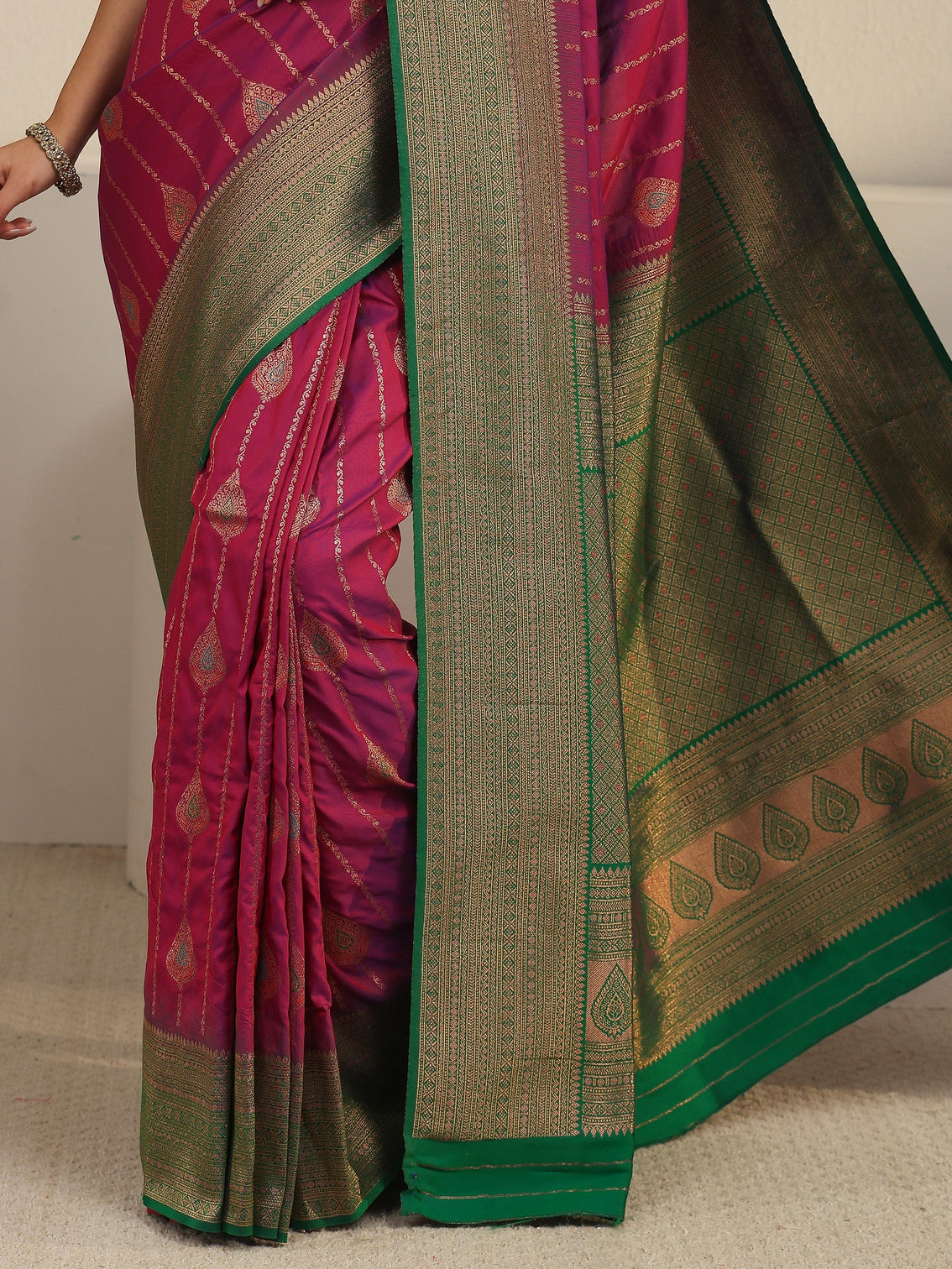 Mameraa Purple and Green Woven Design Silk Blend Saree