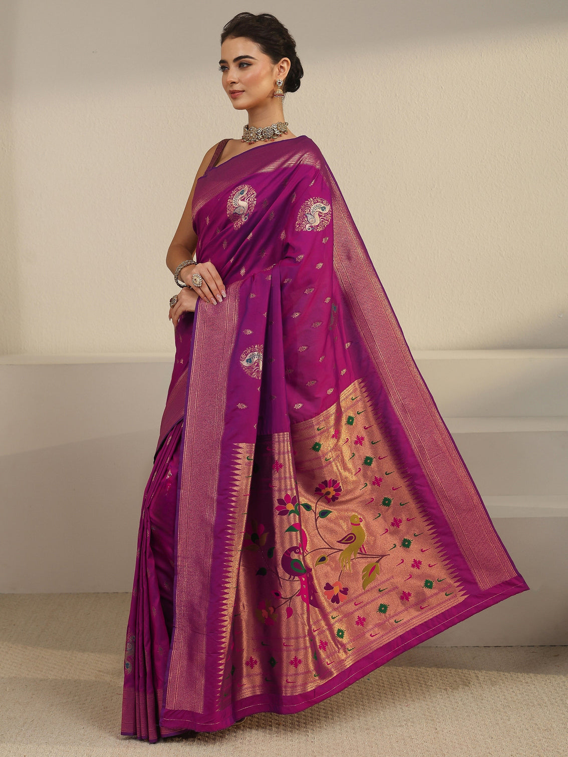 Mameraa Purple Silk Blend Paithani Saree