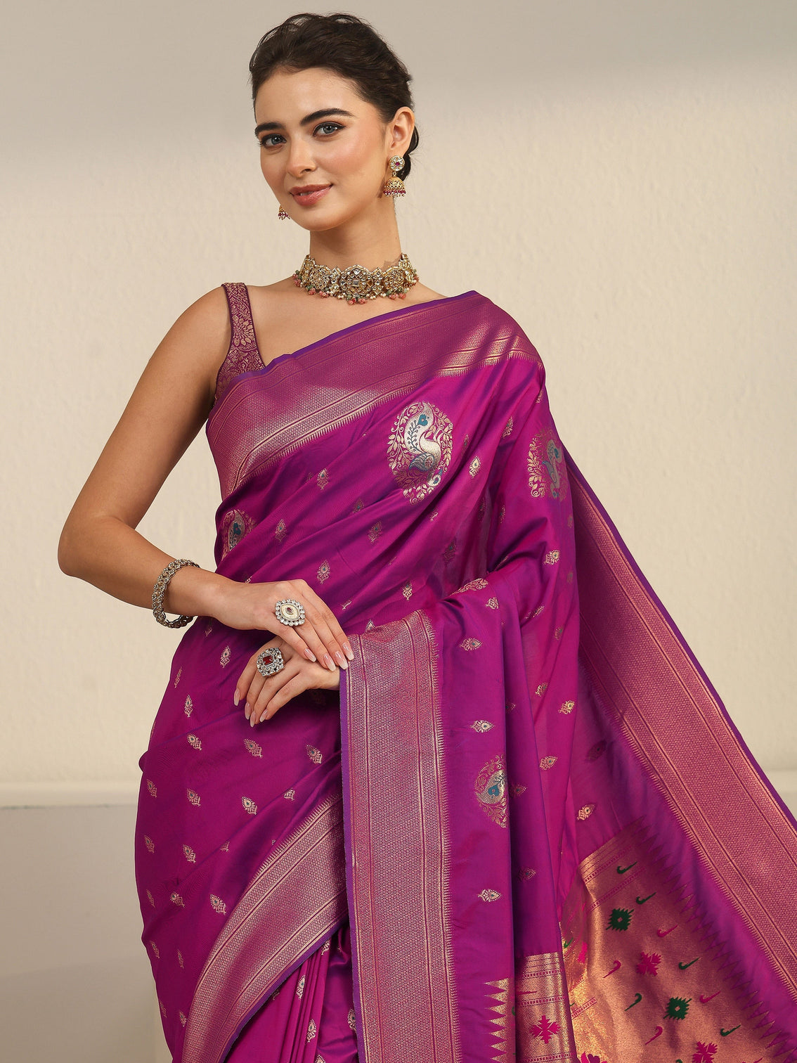 Mameraa Purple Silk Blend Paithani Saree