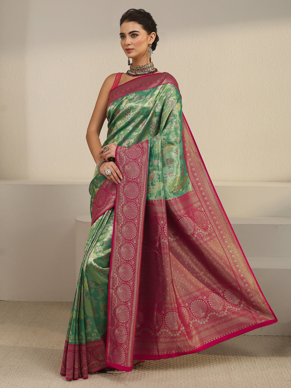 Mameraa Green and Red Floral Woven Design Silk Blend Saree