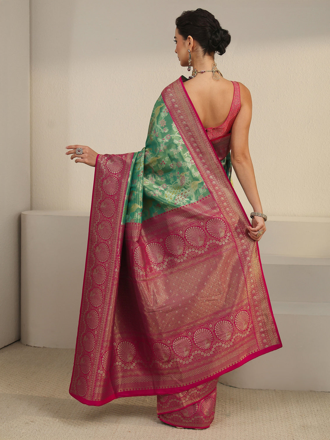 Mameraa Green and Red Floral Woven Design Silk Blend Saree