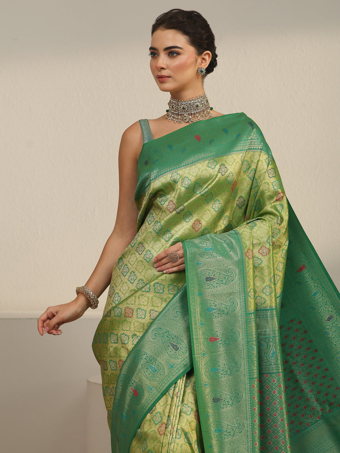 Mameraa Green Woven Design Silk Blend Saree with Paisley Border