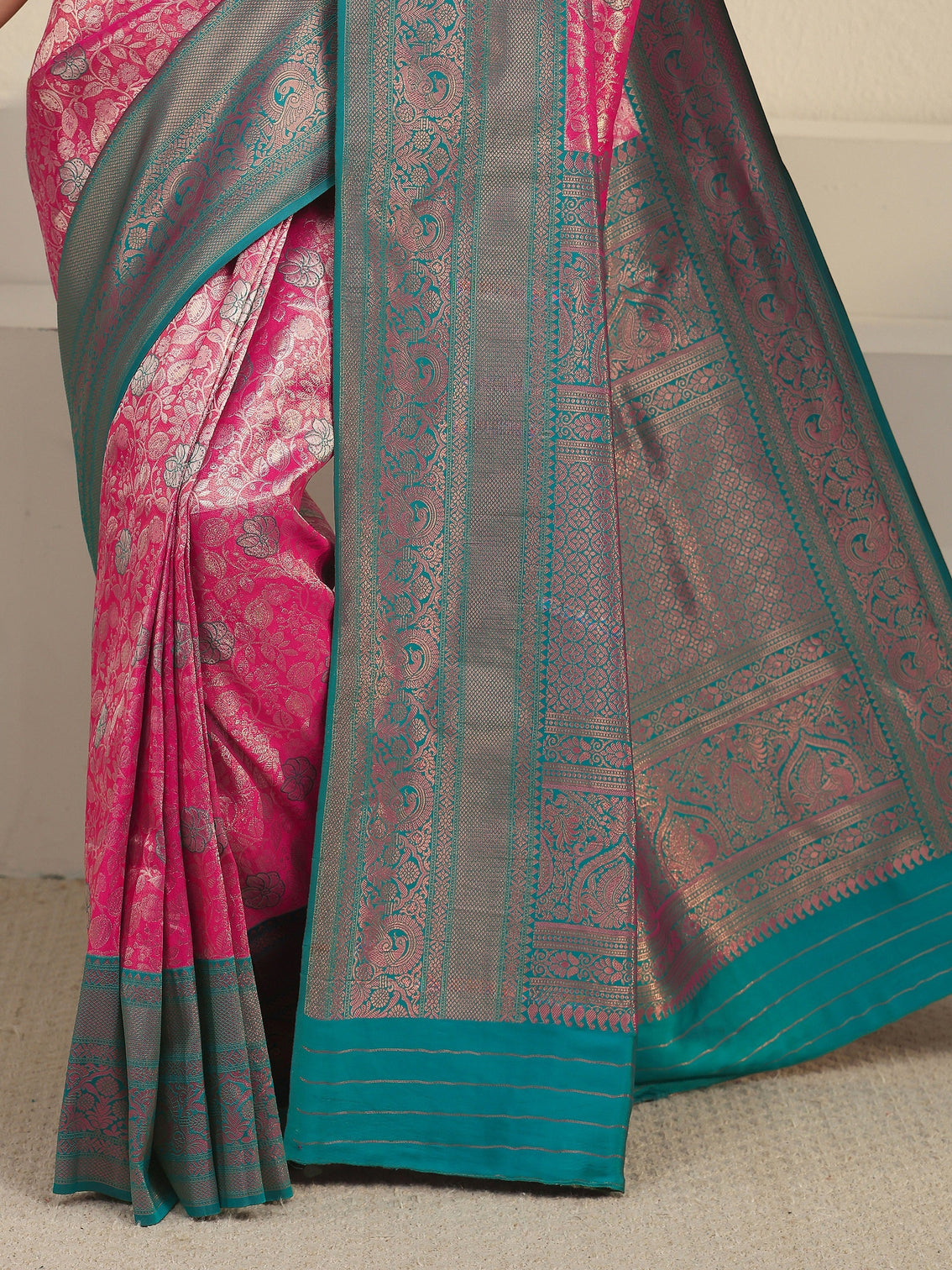 Mameraa Pink and Blue Floral Woven Design Silk Blend Saree