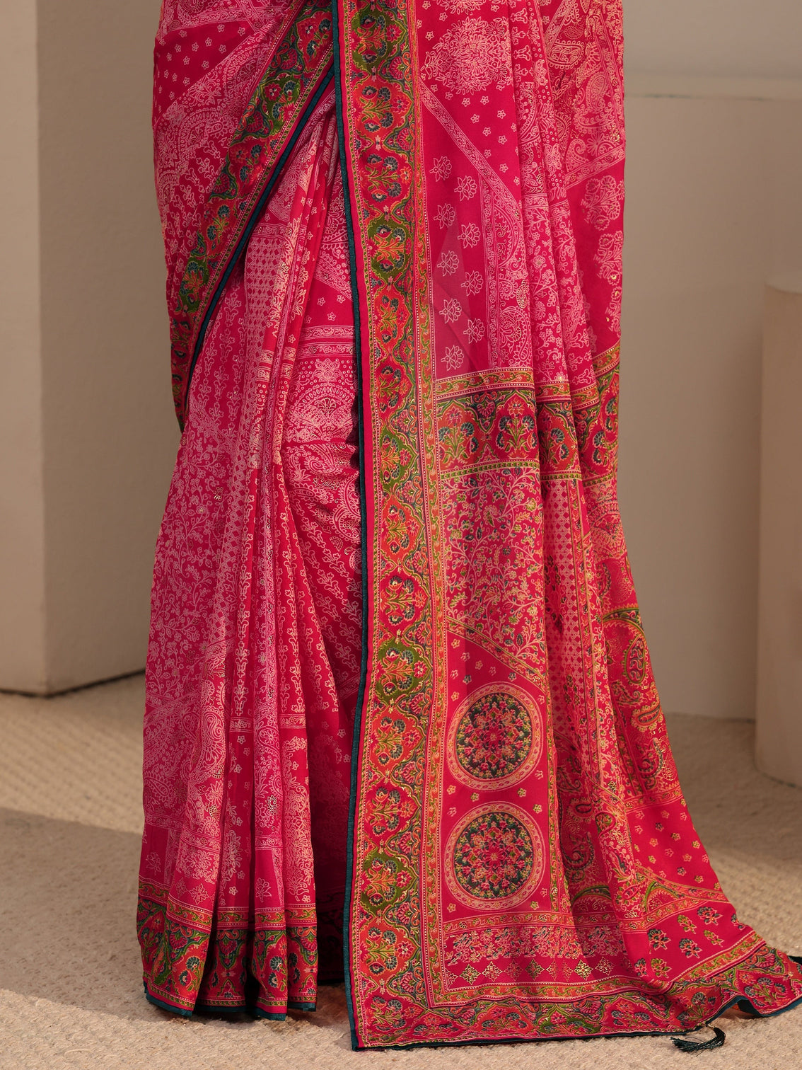 Mameraa Fuschia Pink Printed Georgette Saree