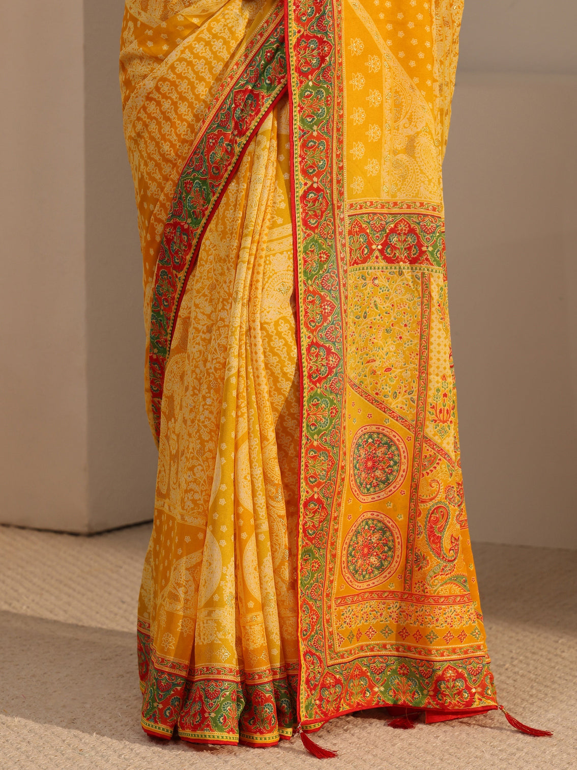 Mameraa Yellow Printed Georgette Saree