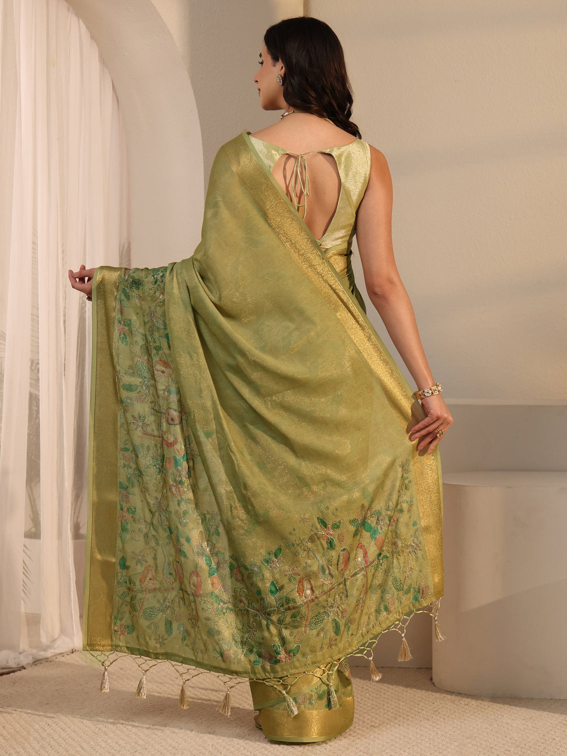 Mameraa Henna Green Floral Printed Silk Blend Tassel Saree