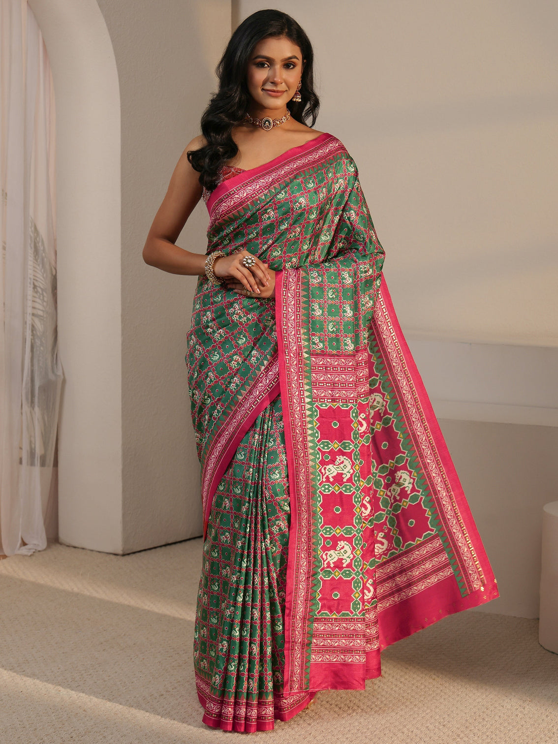 Mameraa Green Printed Silk Blend Saree