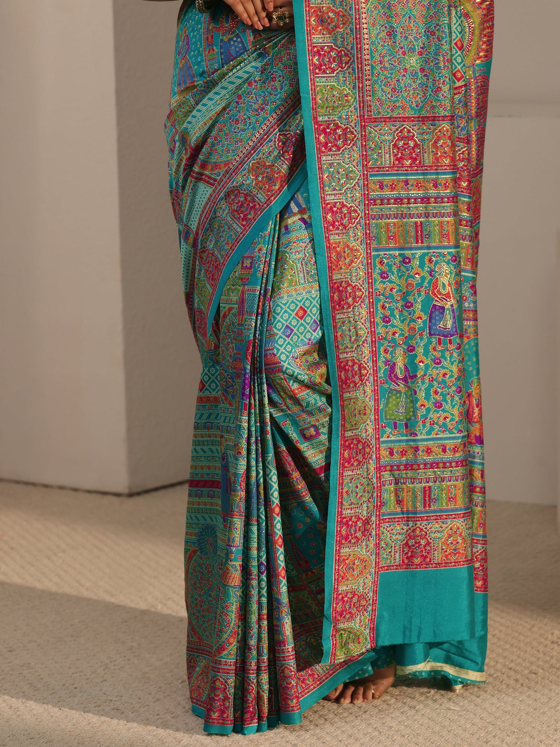 Mameraa Blue Ethnic Printed Silk Blend Saree