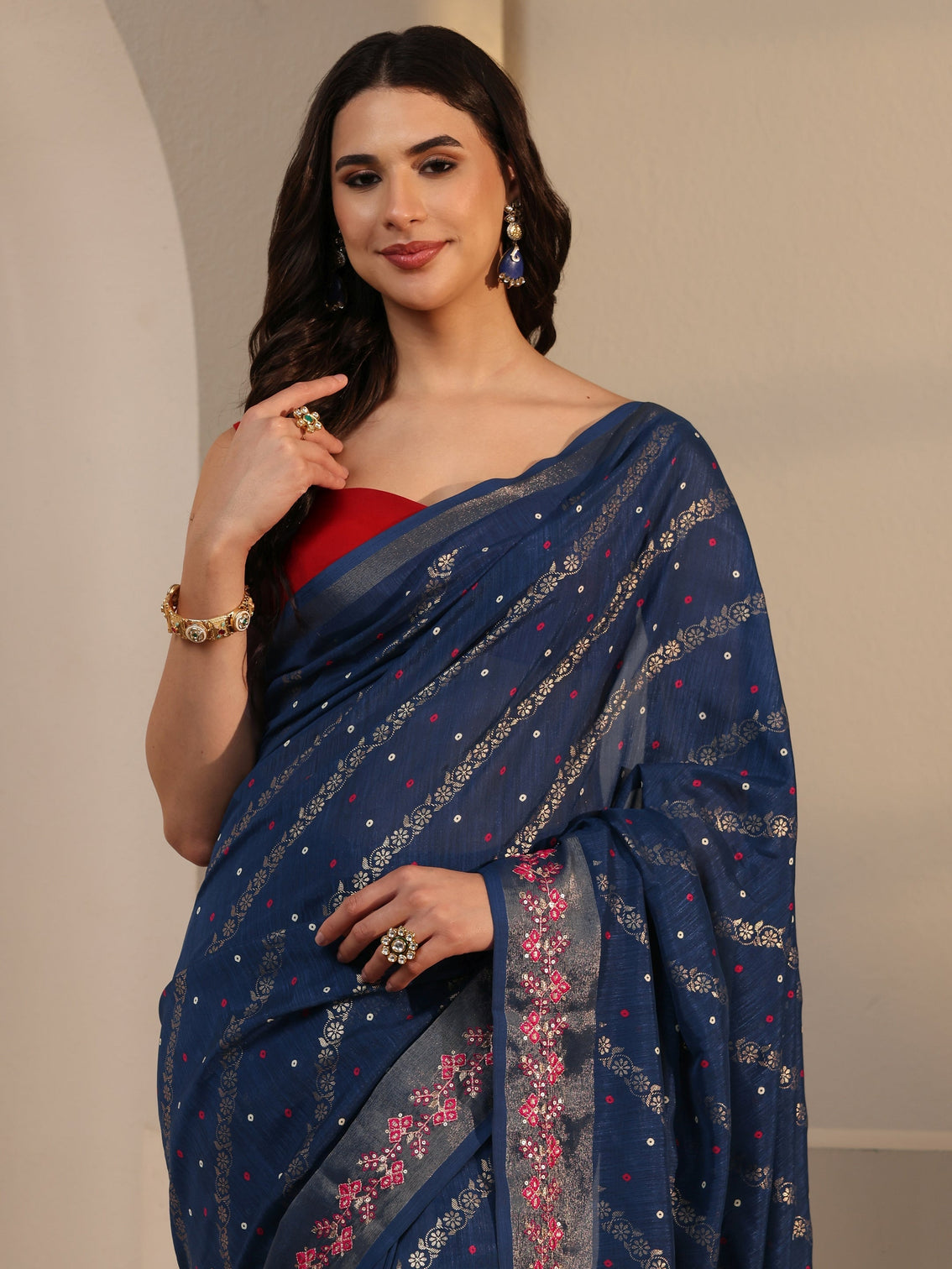 Mameraa Navy Blue Foil Printed Silk Blend Tassel Saree