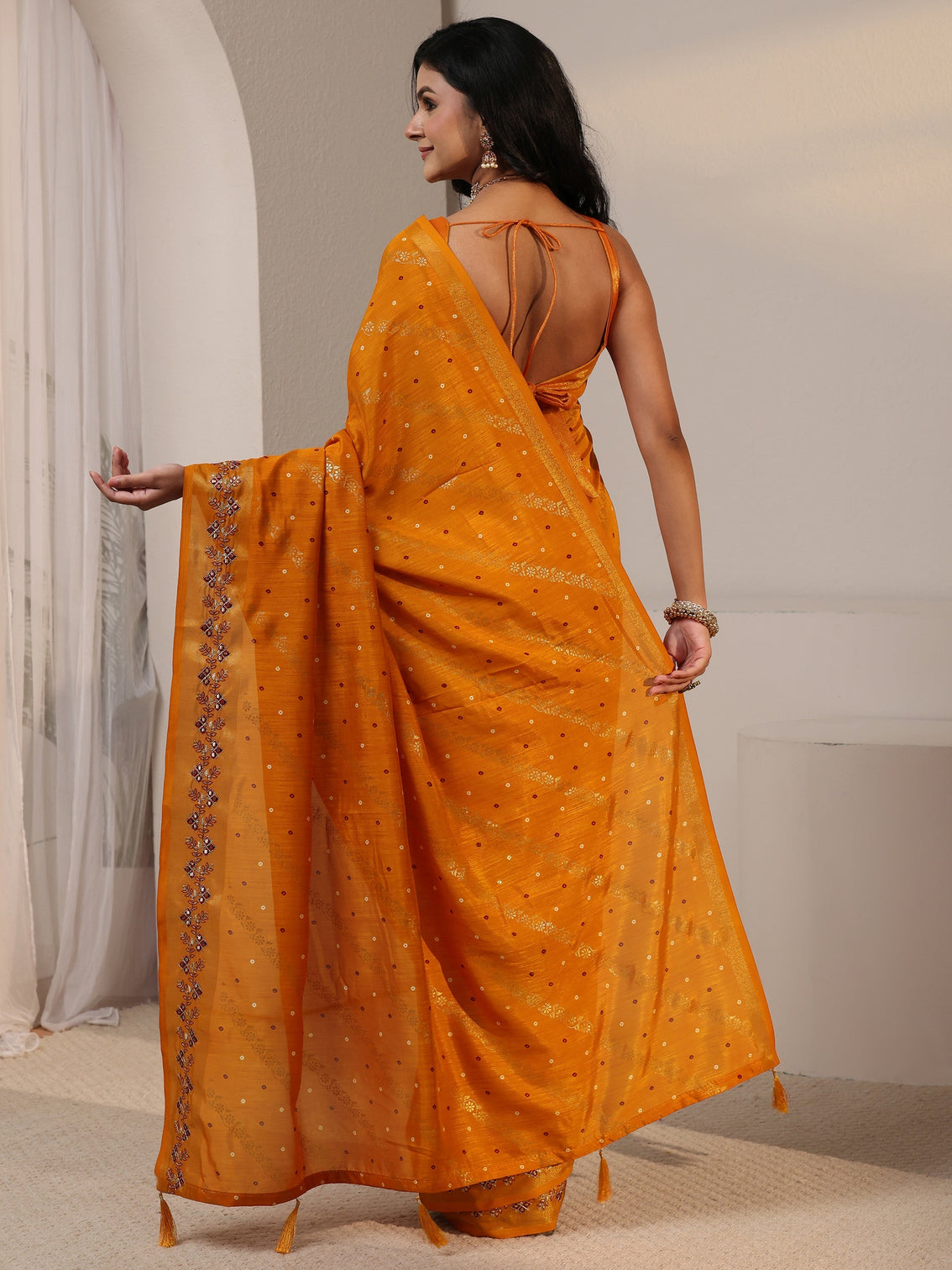 Mameraa Mustard Foil Printed Silk Blend Tassel Saree