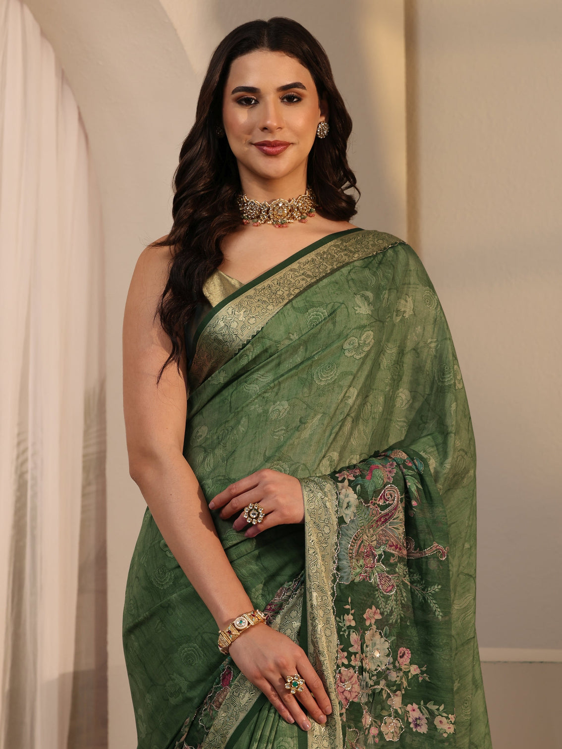 Mameraa Green Floral Printed Crepe Tassel Saree