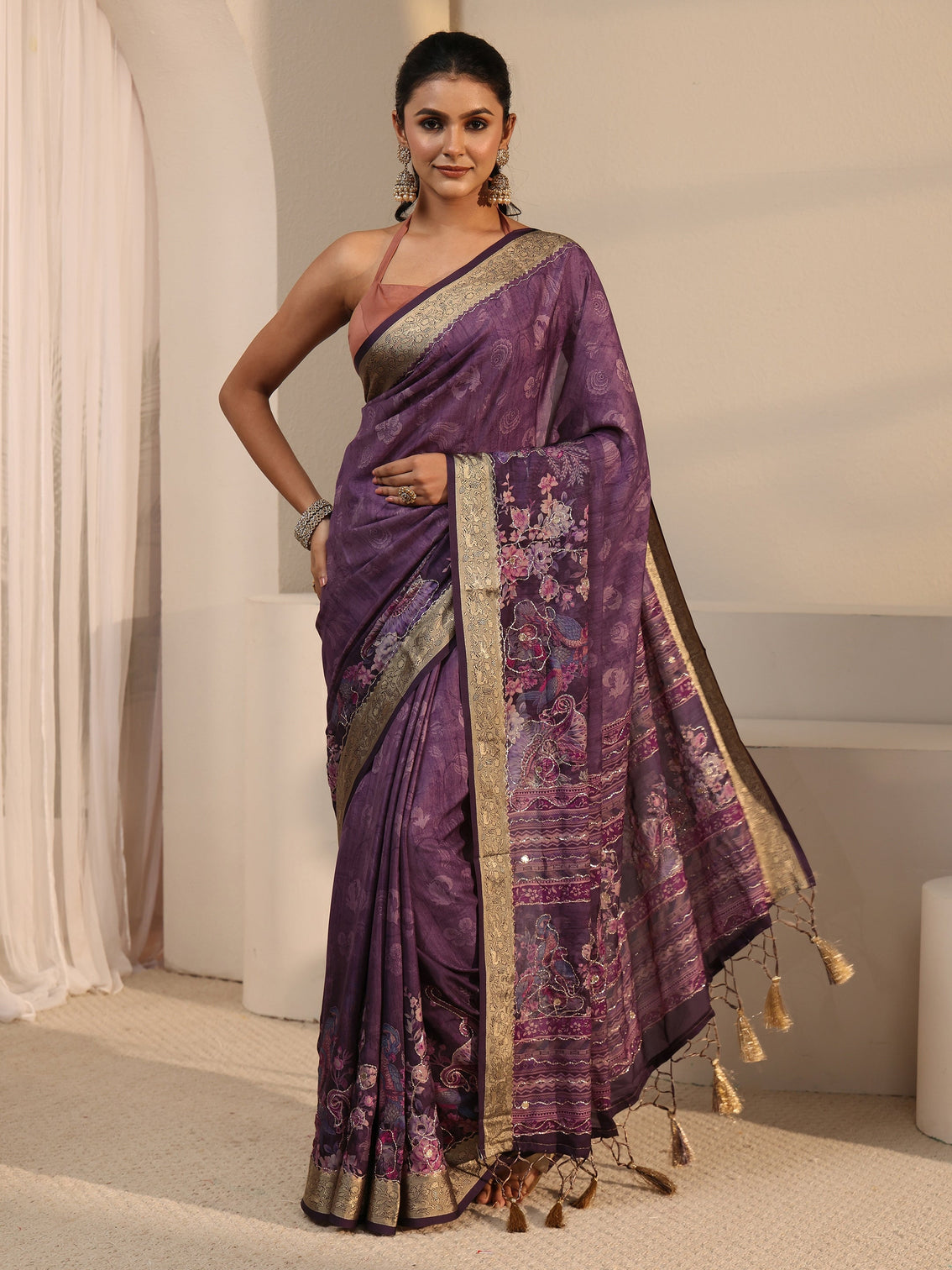 Mameraa Purple Floral Printed Crepe Tassel Saree