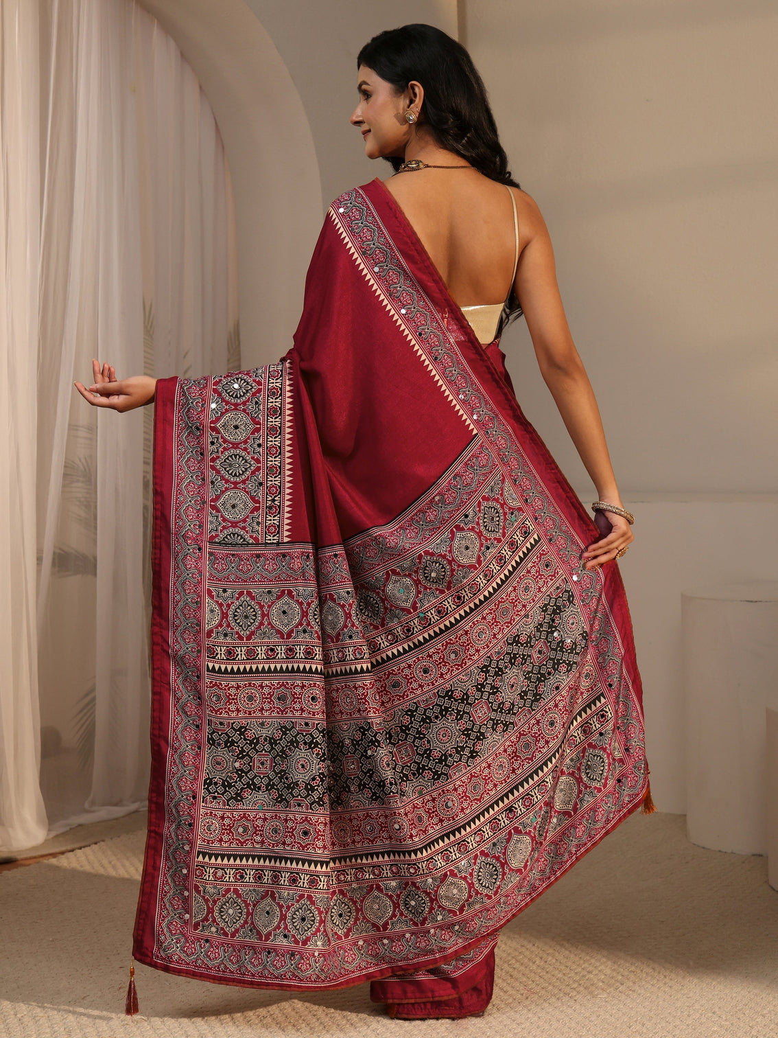 Mameraa Maroon Silk Blend Saree with Ajrakh Printed Pallu