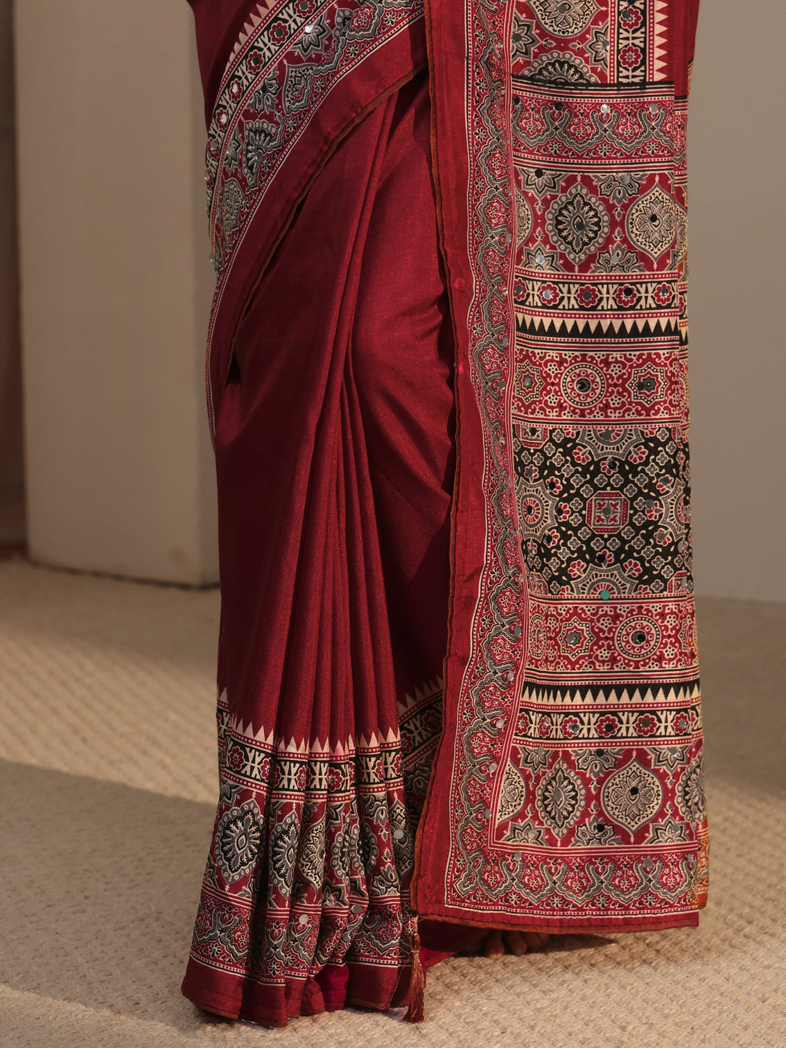 Mameraa Maroon Silk Blend Saree with Ajrakh Printed Pallu