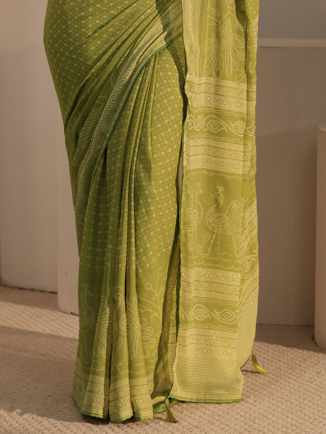 Mameraa Pista Green Bandhani Printed Georgette Saree