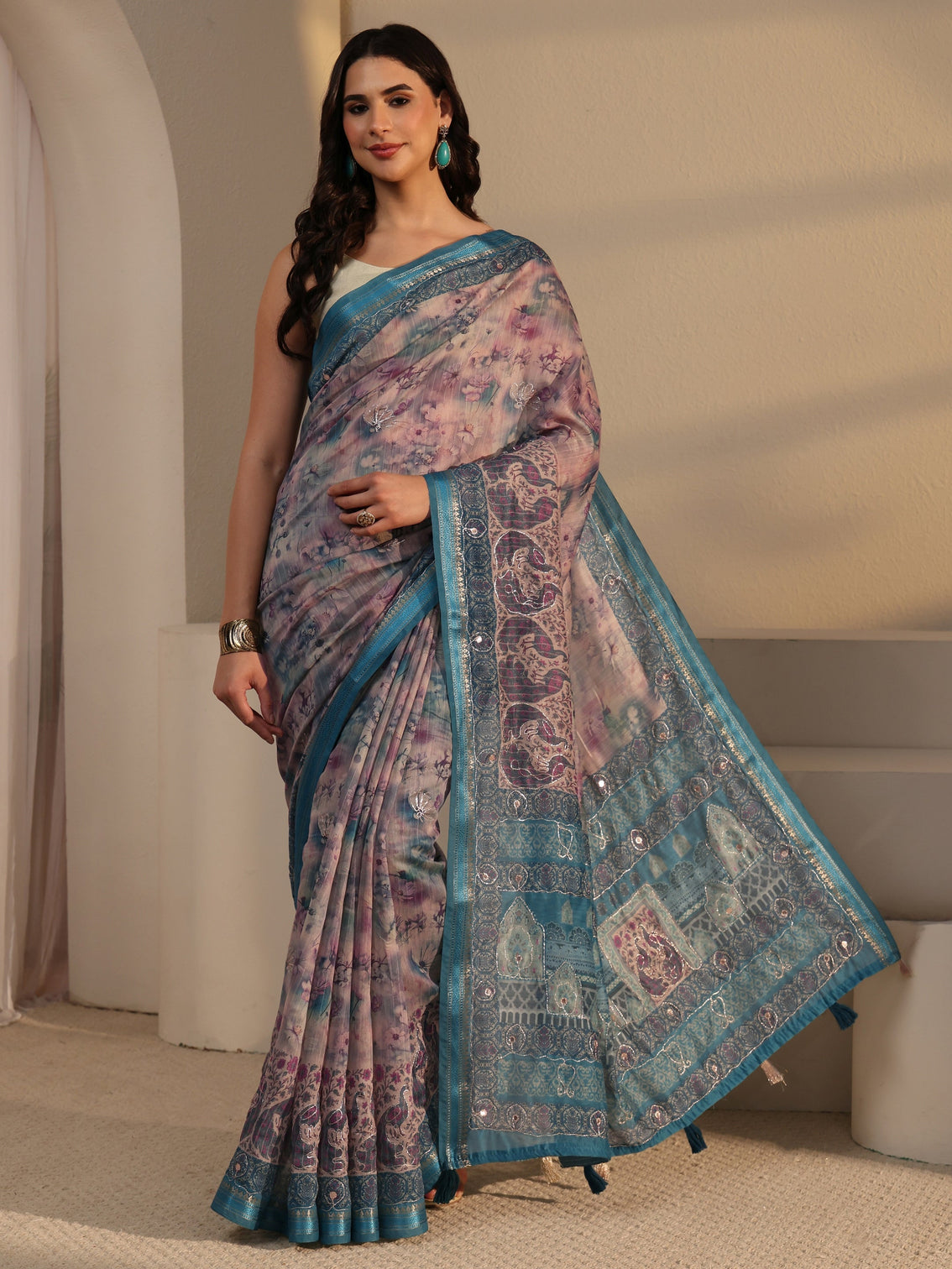 Mameraa Blue Floral Printed Cotton Blend Saree