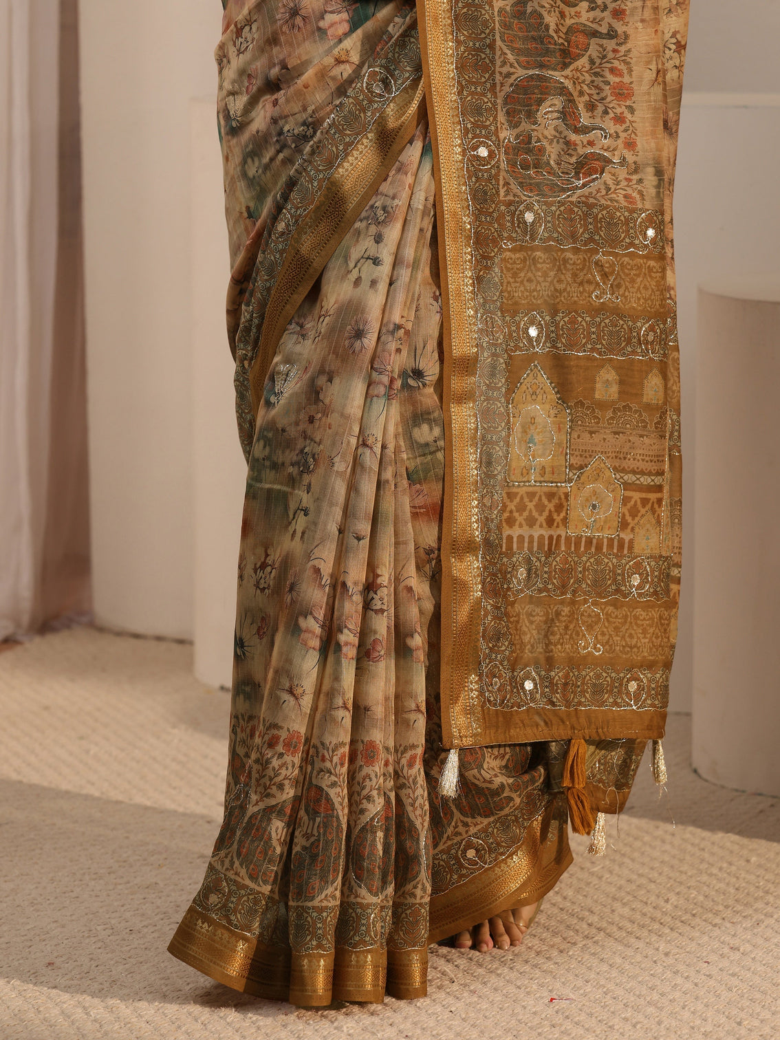 Mameraa Mustard Floral Printed Cotton Blend Saree